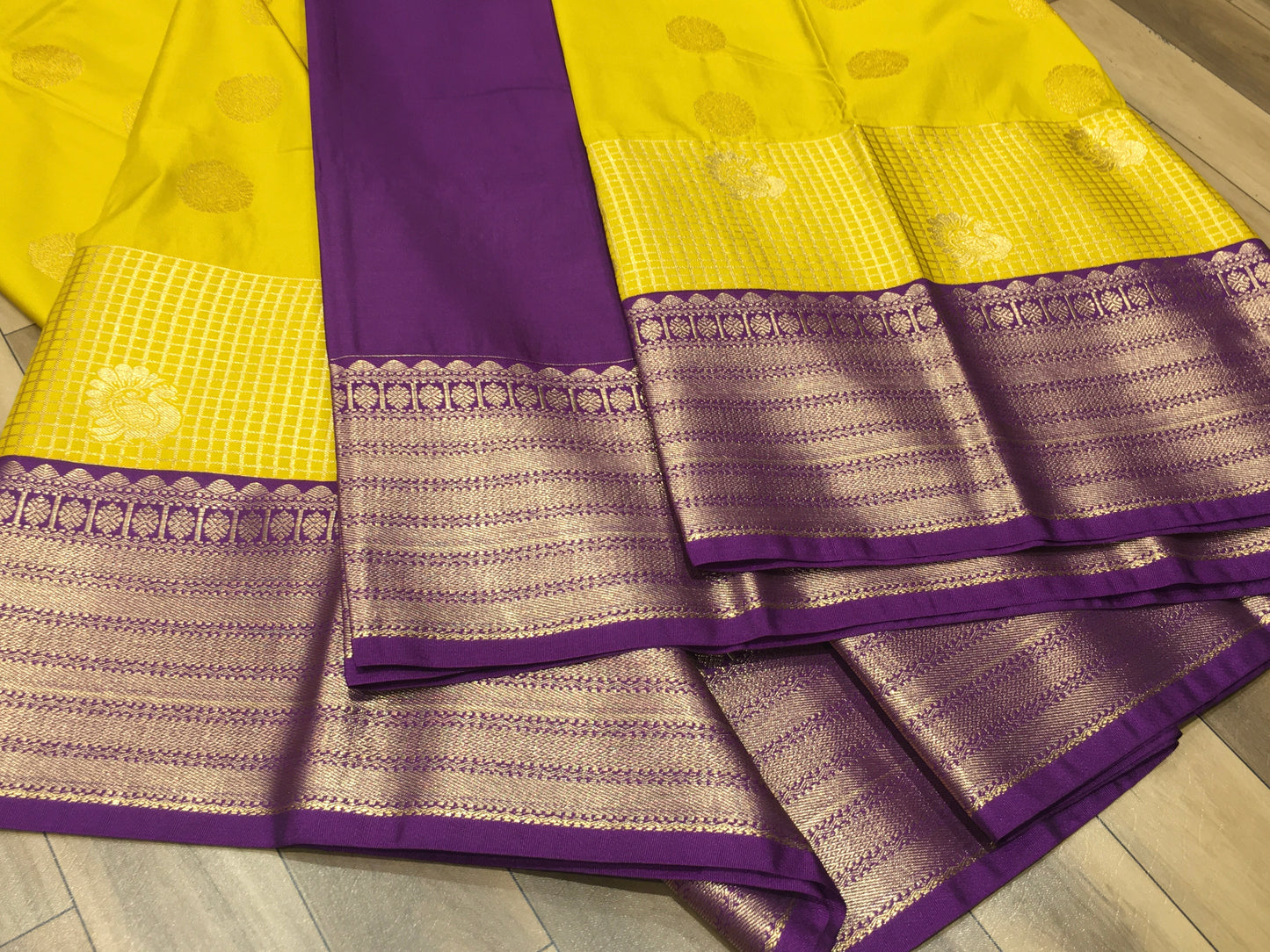 Semi Kanchipuram silk