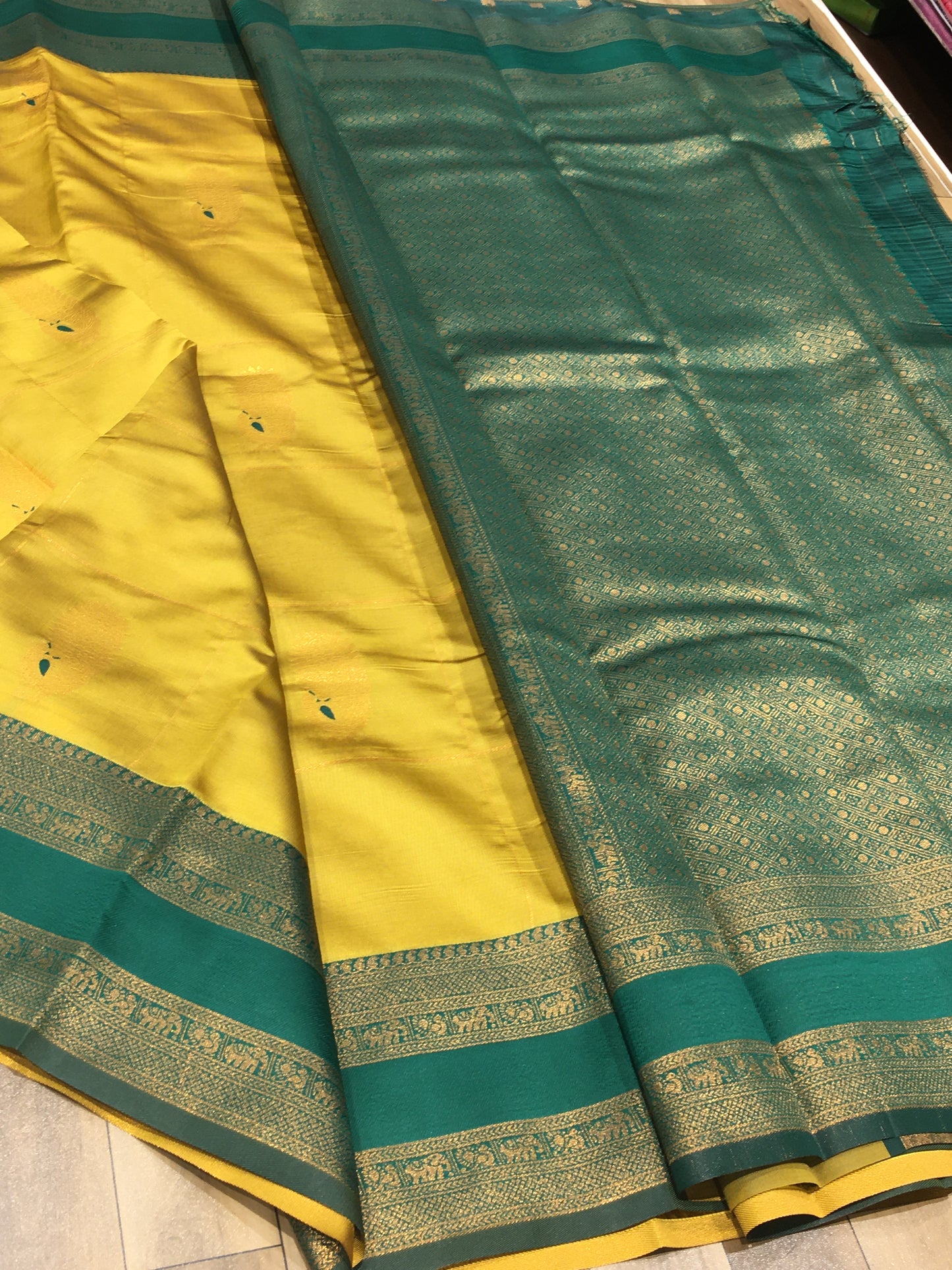 Valkalam saree
