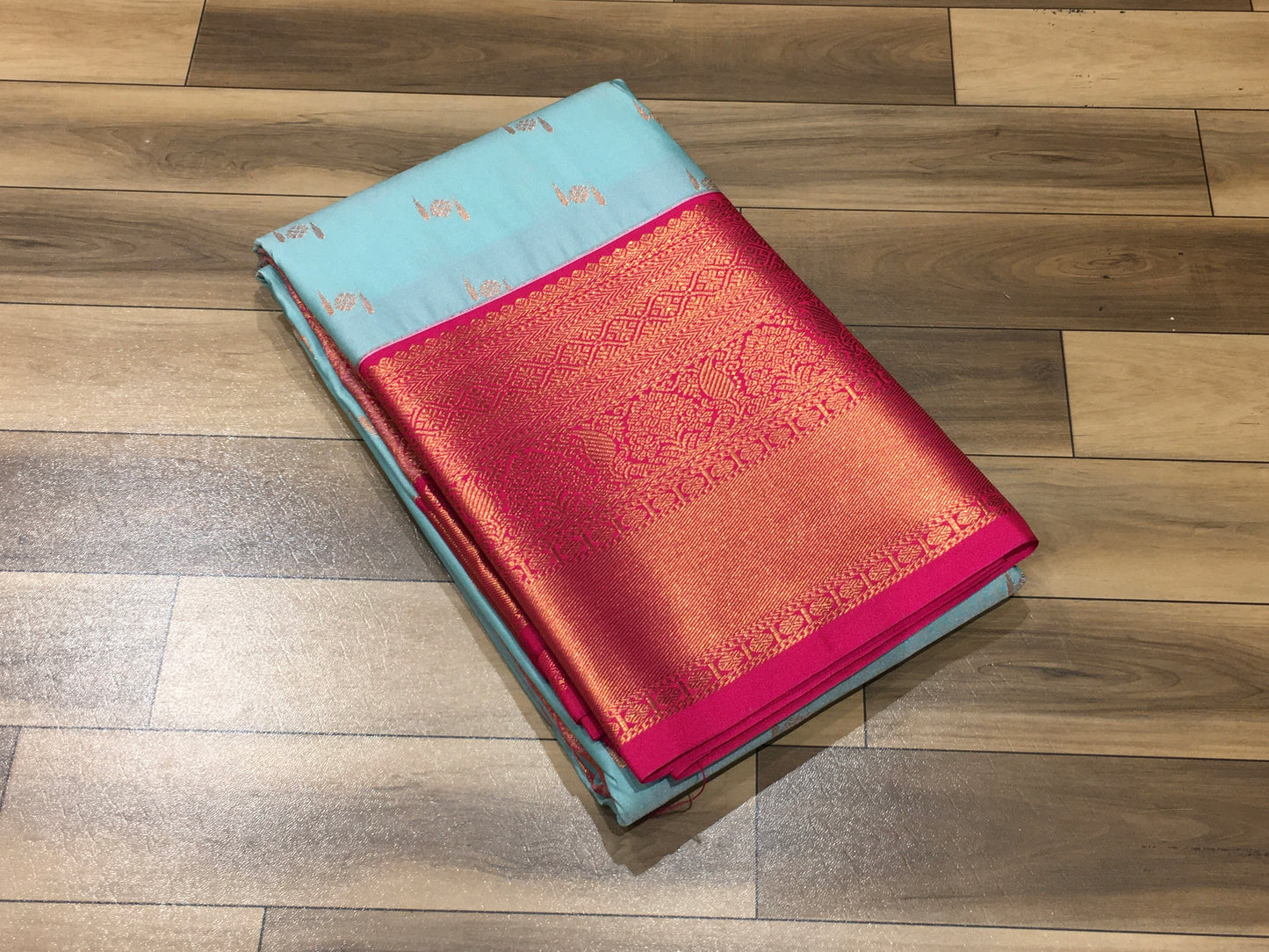 Semi Kanchipuram silk