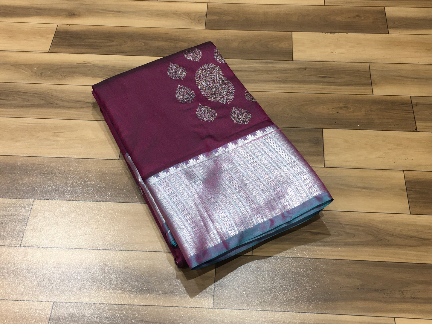 Semi Kanchipuram silk
