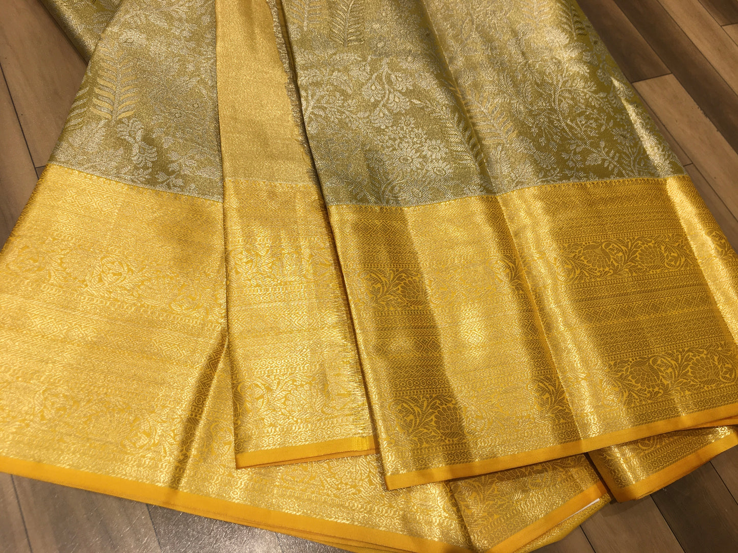 Semi Kanchipuram tissue