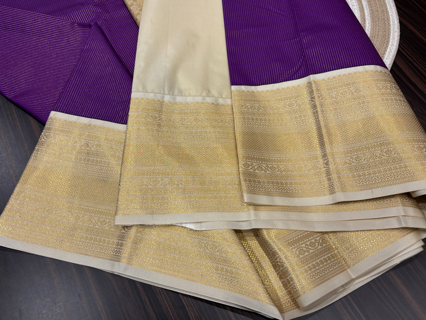 Semi Kanchipuram silk