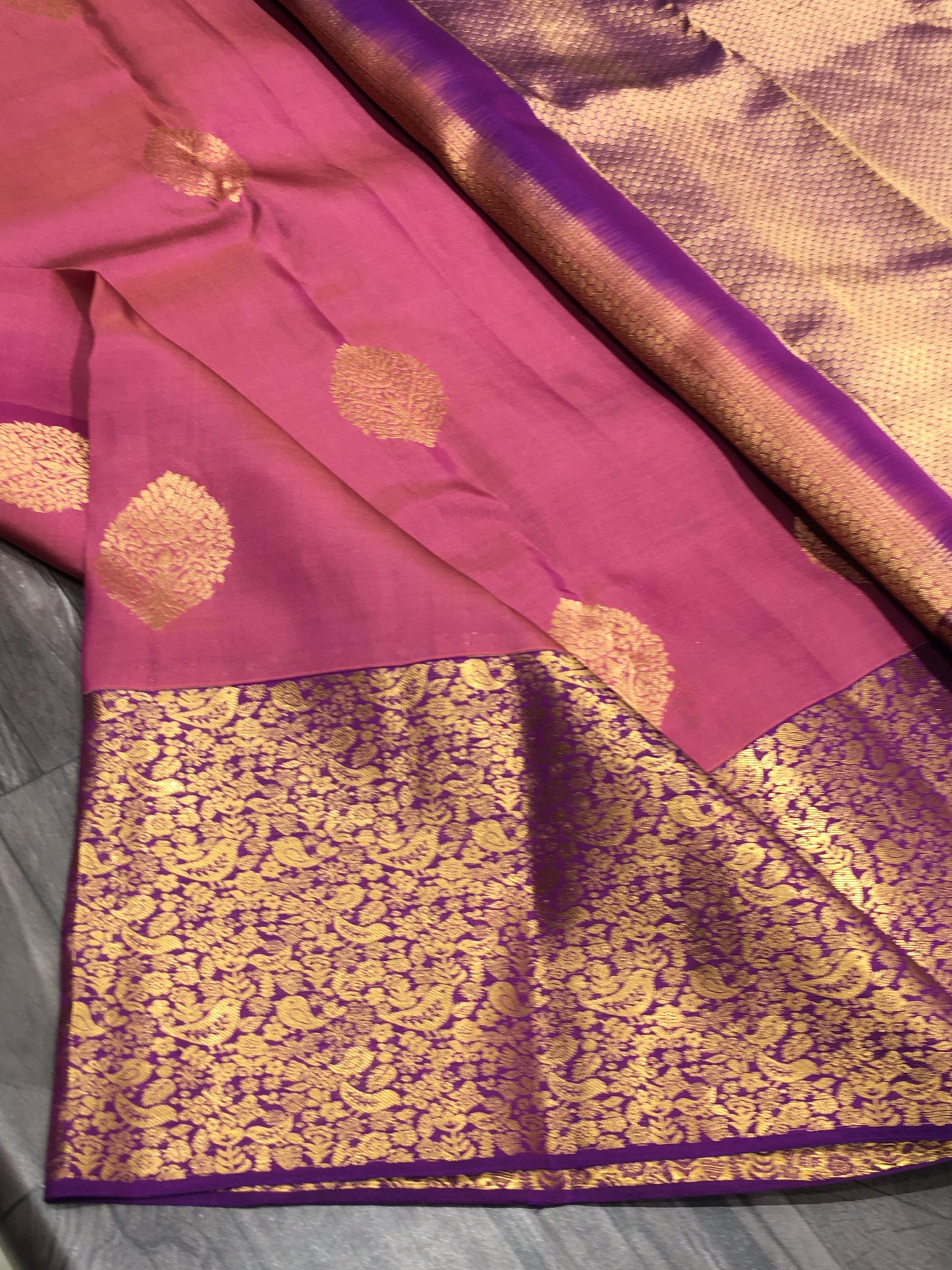 Pure kanchipuram silk
