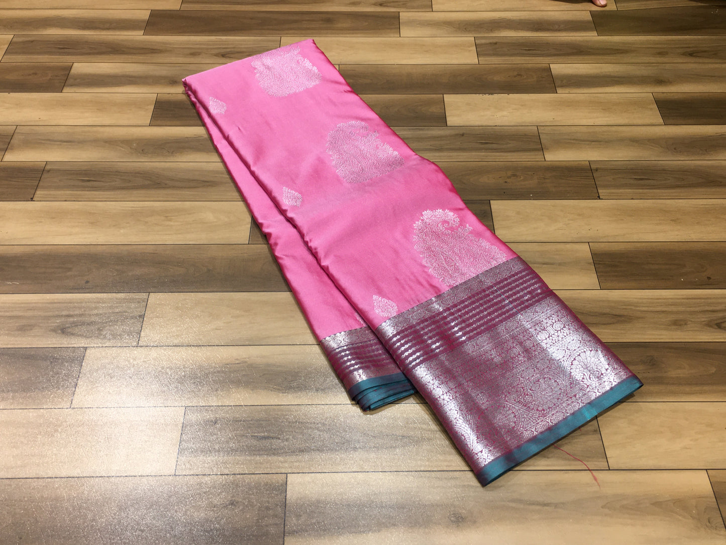 Semi Kanchipuram silk