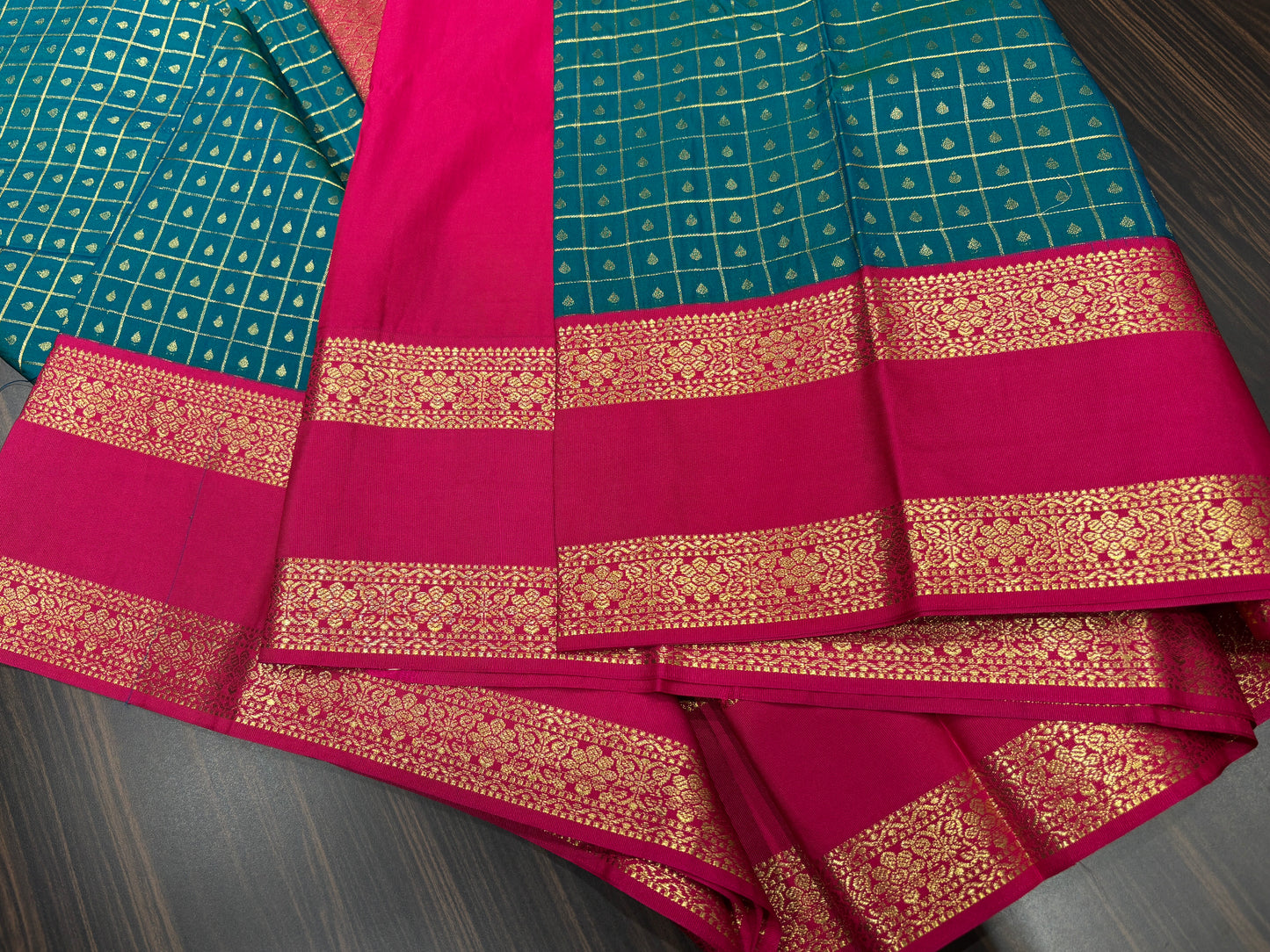Semi Kanchipuram silk