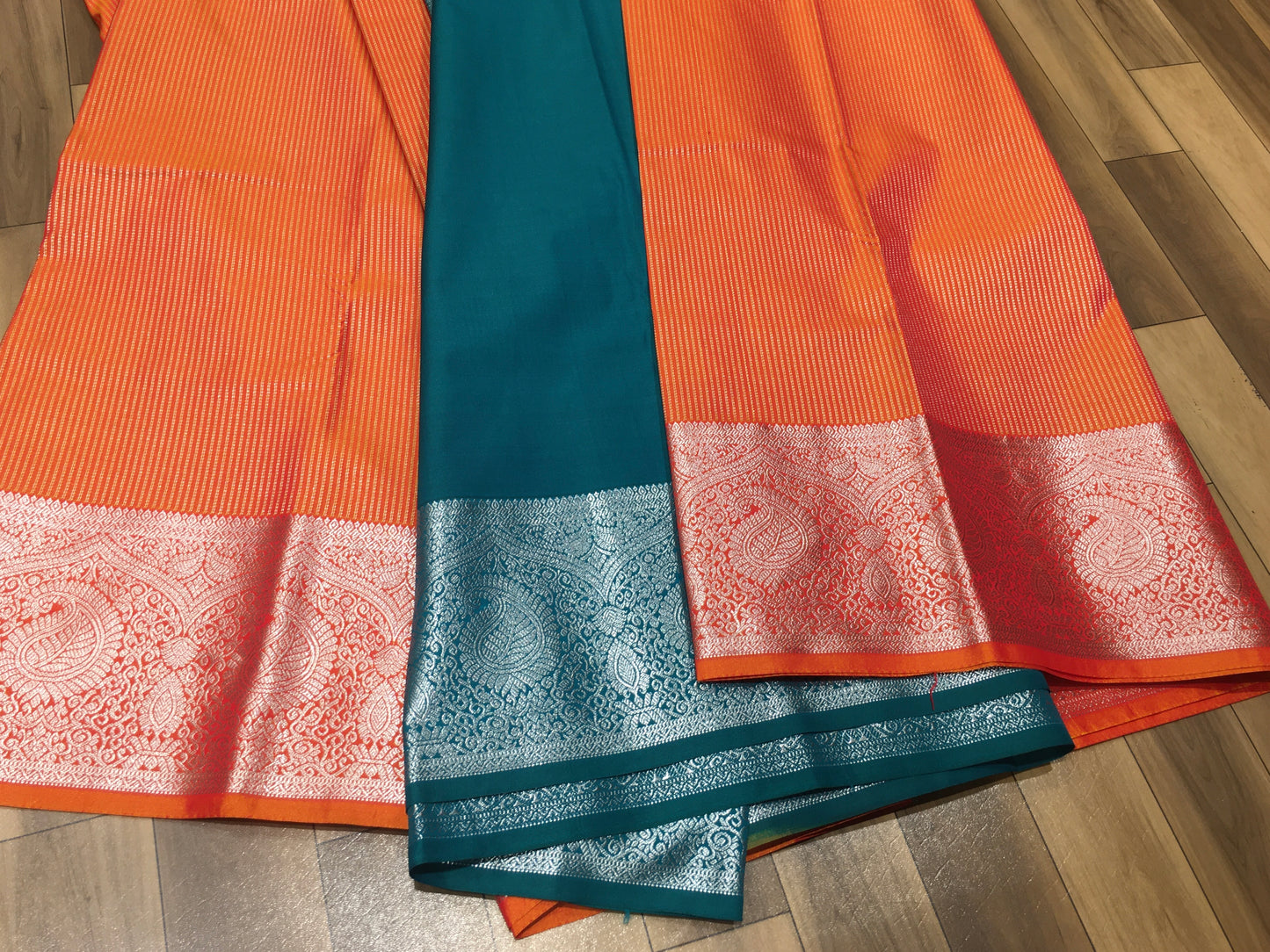 Semi Kanchipuram silk