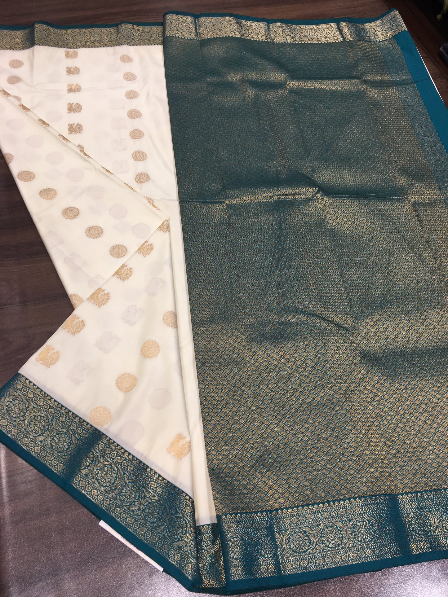 Semi Kanchipuram Silk