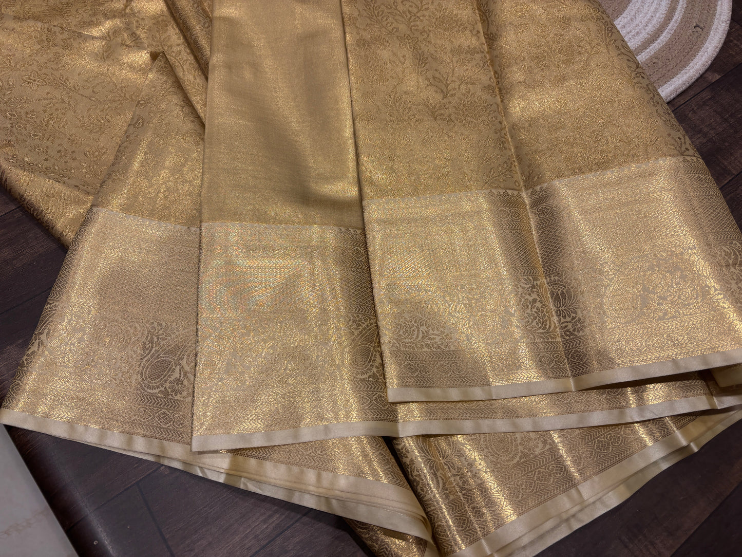 Semi Kanchipuram tissue