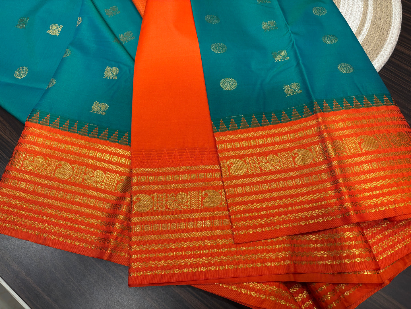 Semi Kanchipuram silk