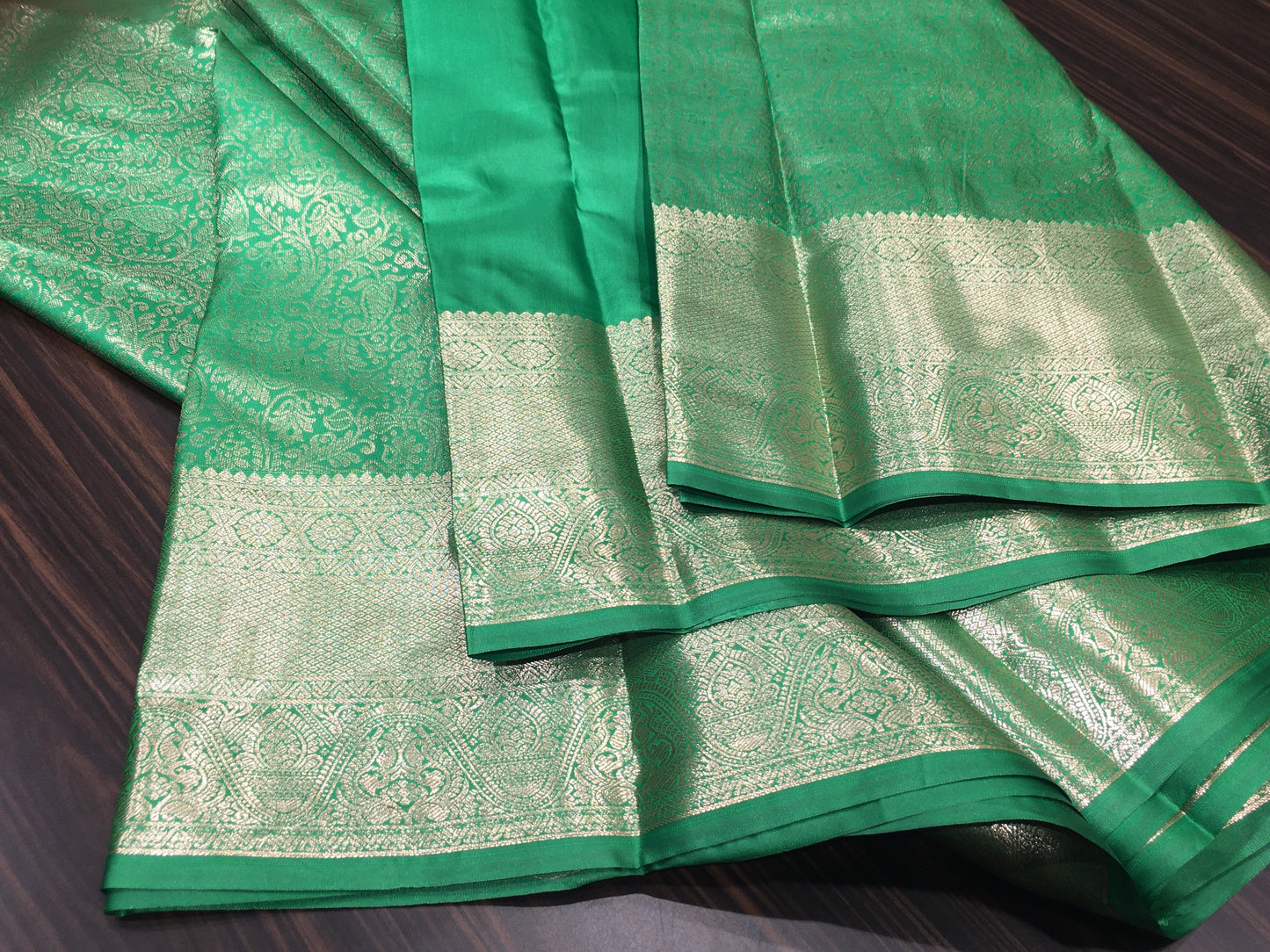 Semi Kanchipuram silk