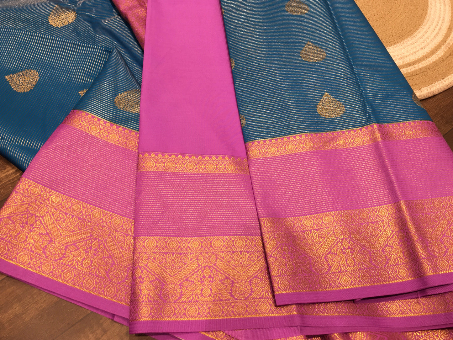Semi Kanchipuram silk