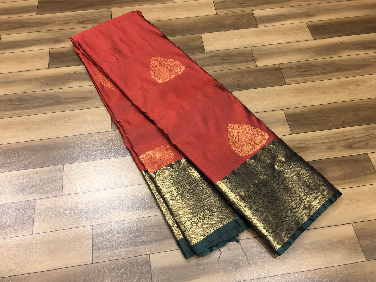 Semi Kanchipuram silk
