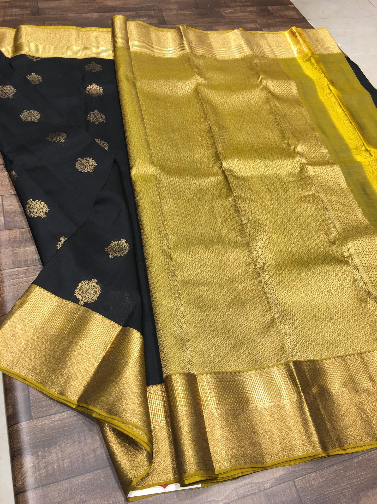 Pure Kanchipuram silk