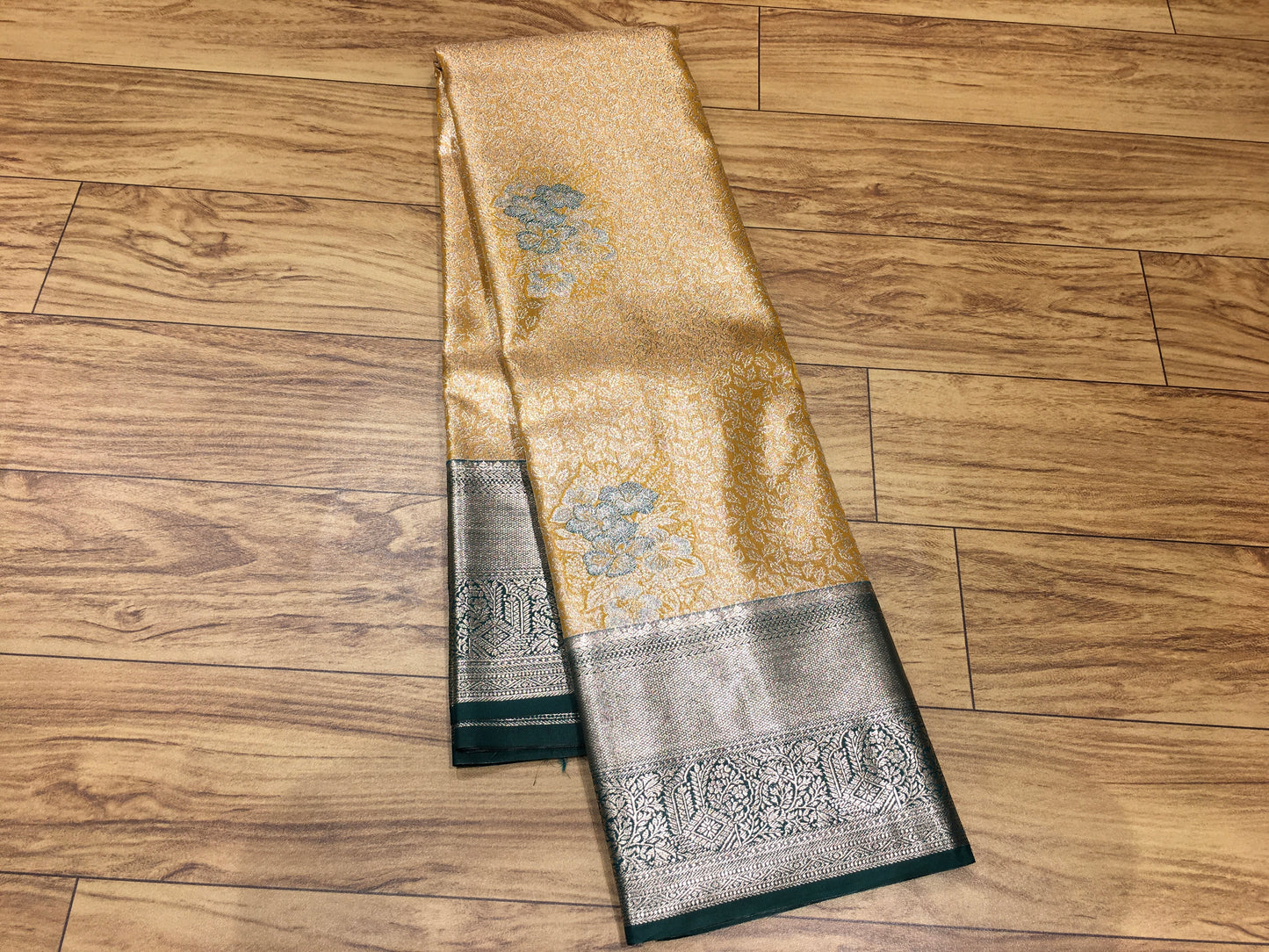 Semi Kanchipuram tissue