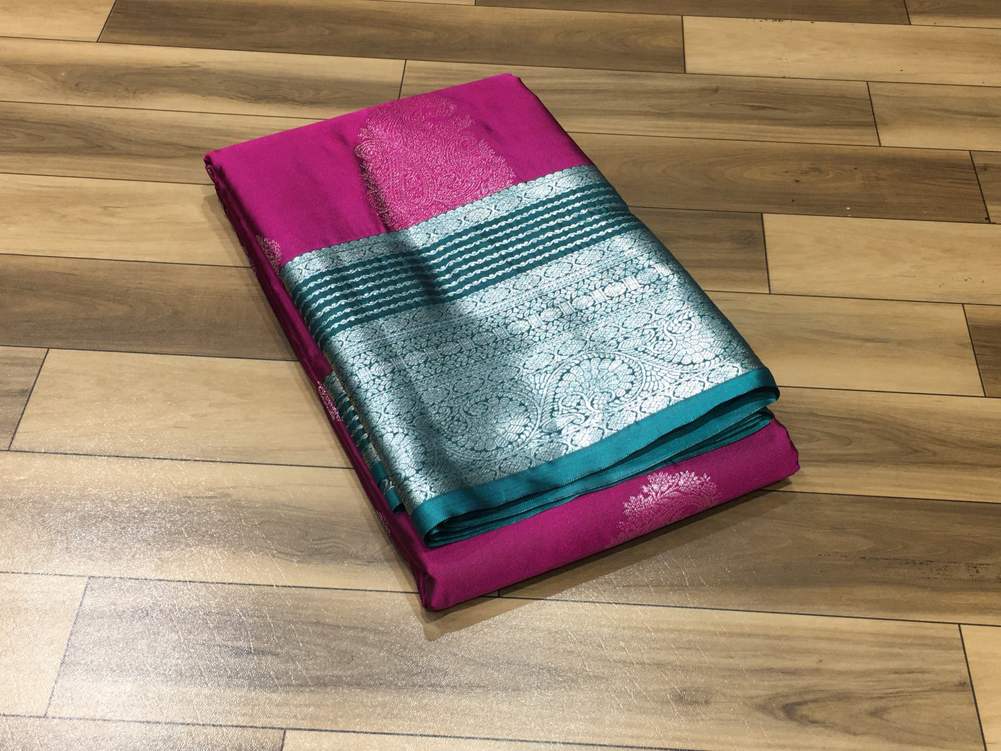 Semi Kanchipuram silk