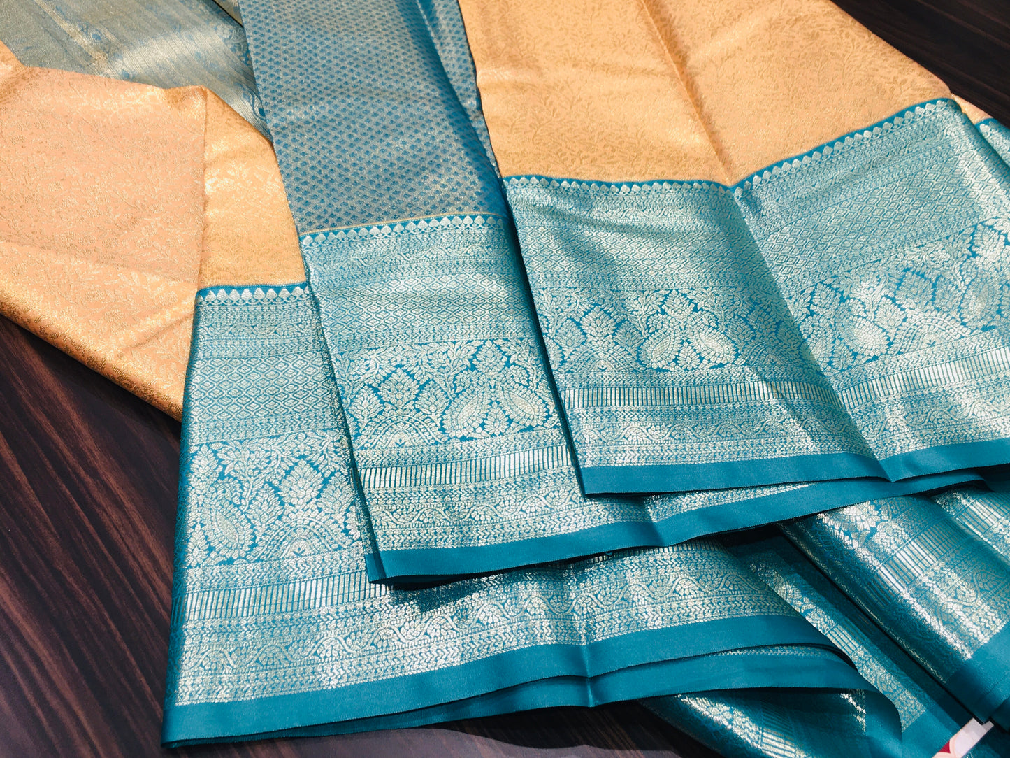 Semi Kanchipuram tissue