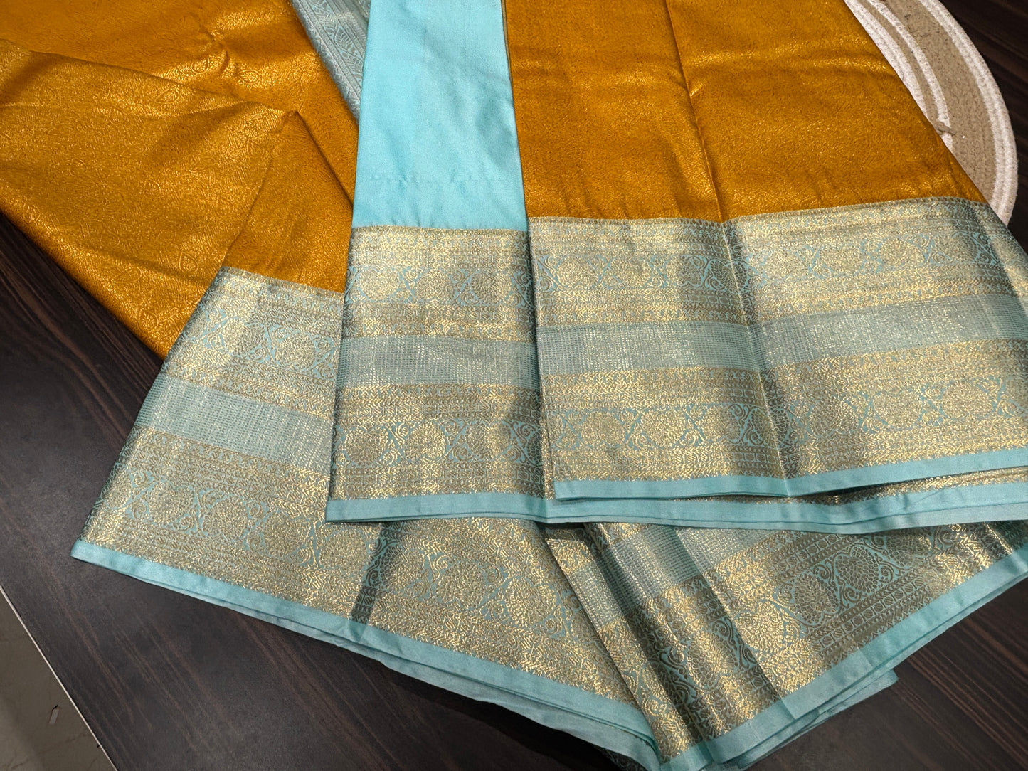 Semi Kanchipuram silk