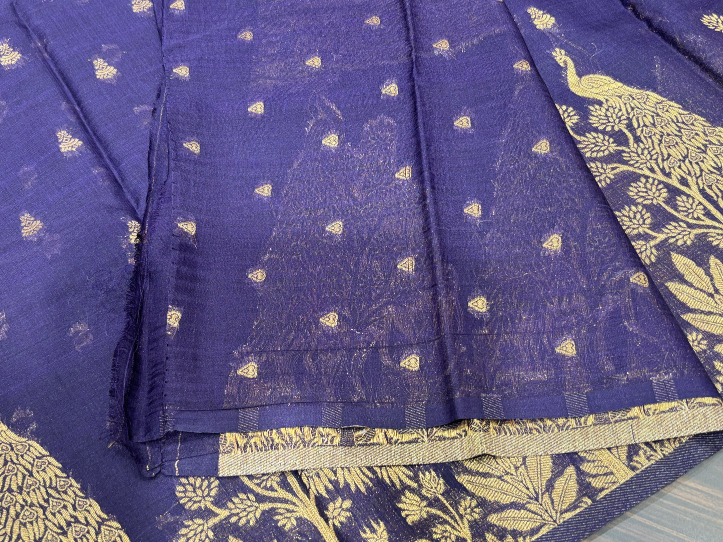 Dola silk saree