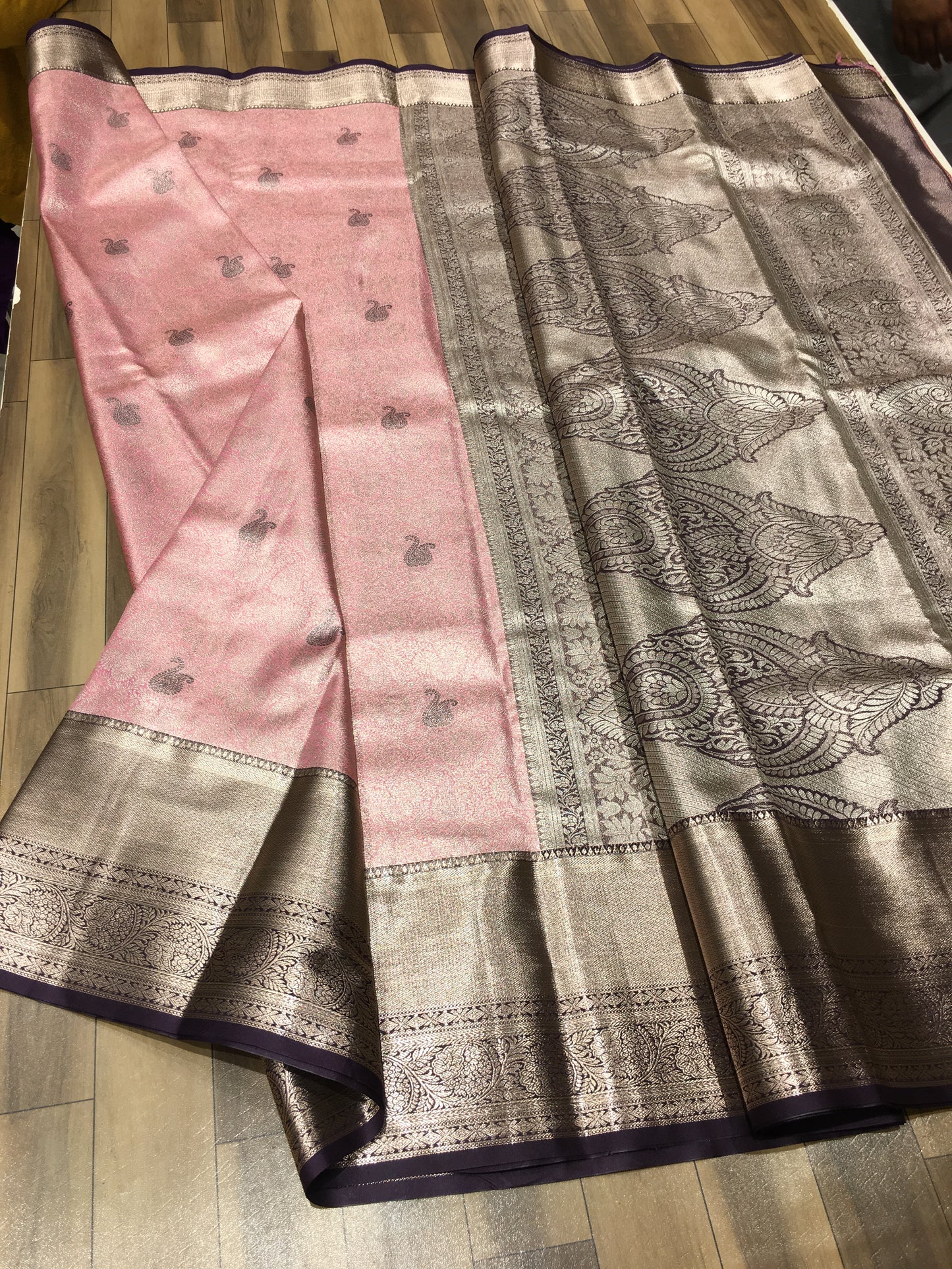 Semi Kanchipuram tissue
