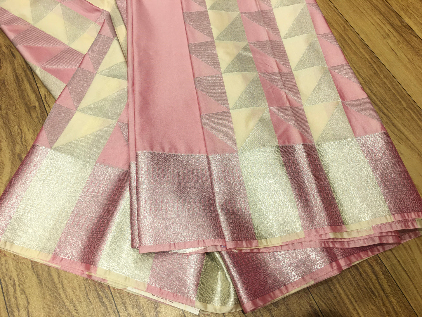 Semi Kanchipuram Silk