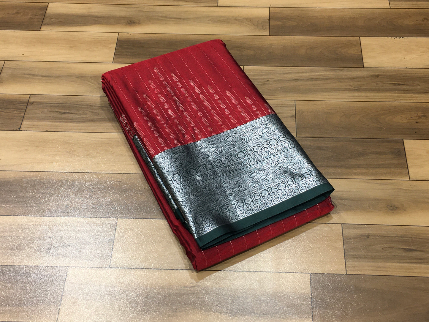 Semi Kanchipuram silk