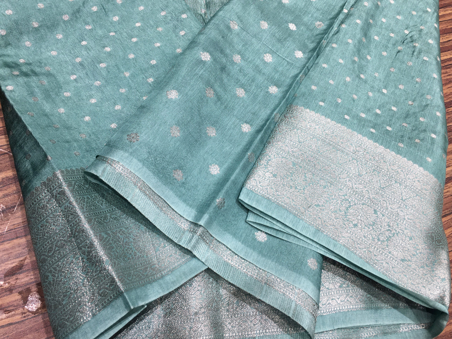 Lilly tussar saree