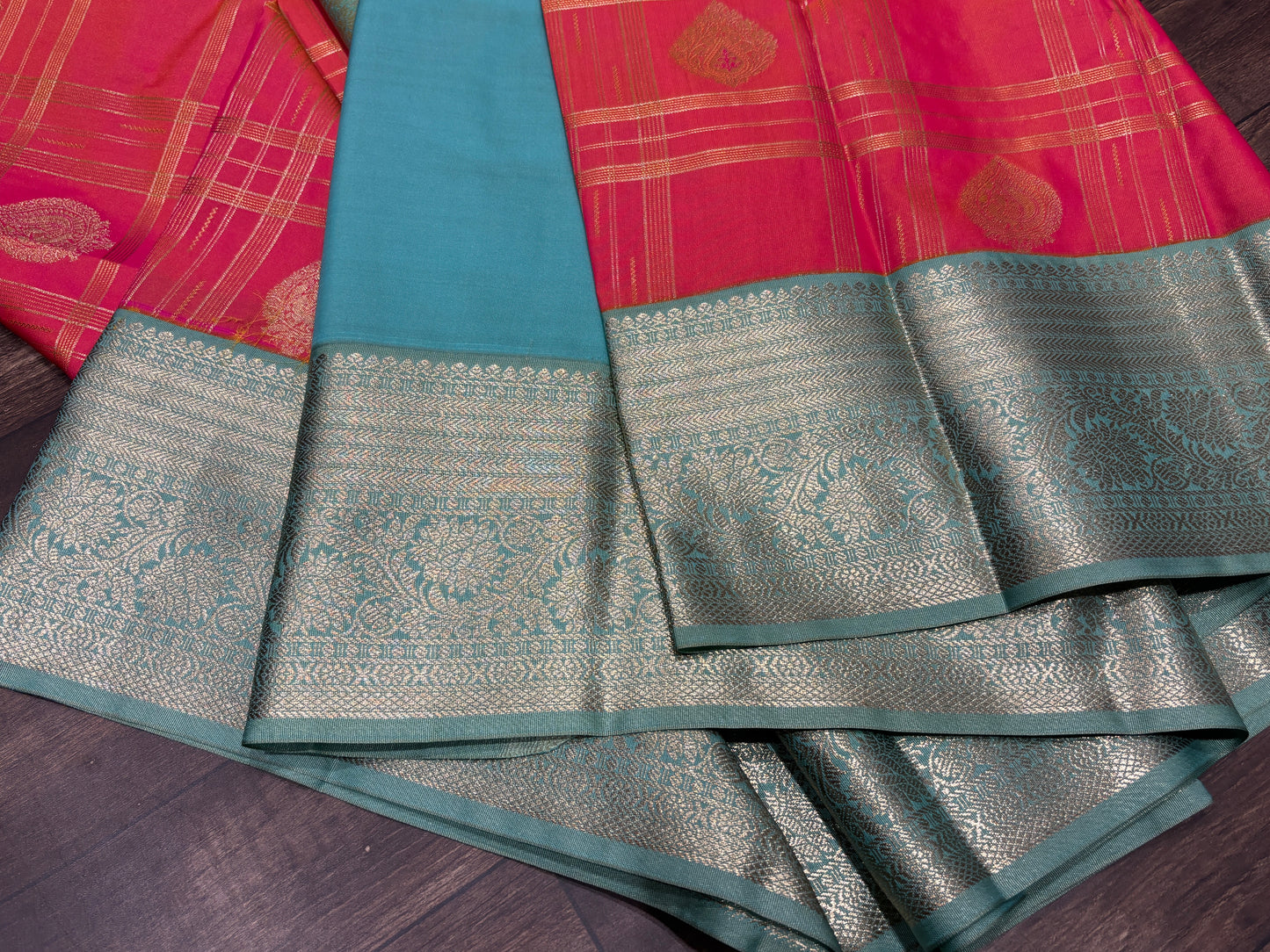 Semi Kanchipuram silk