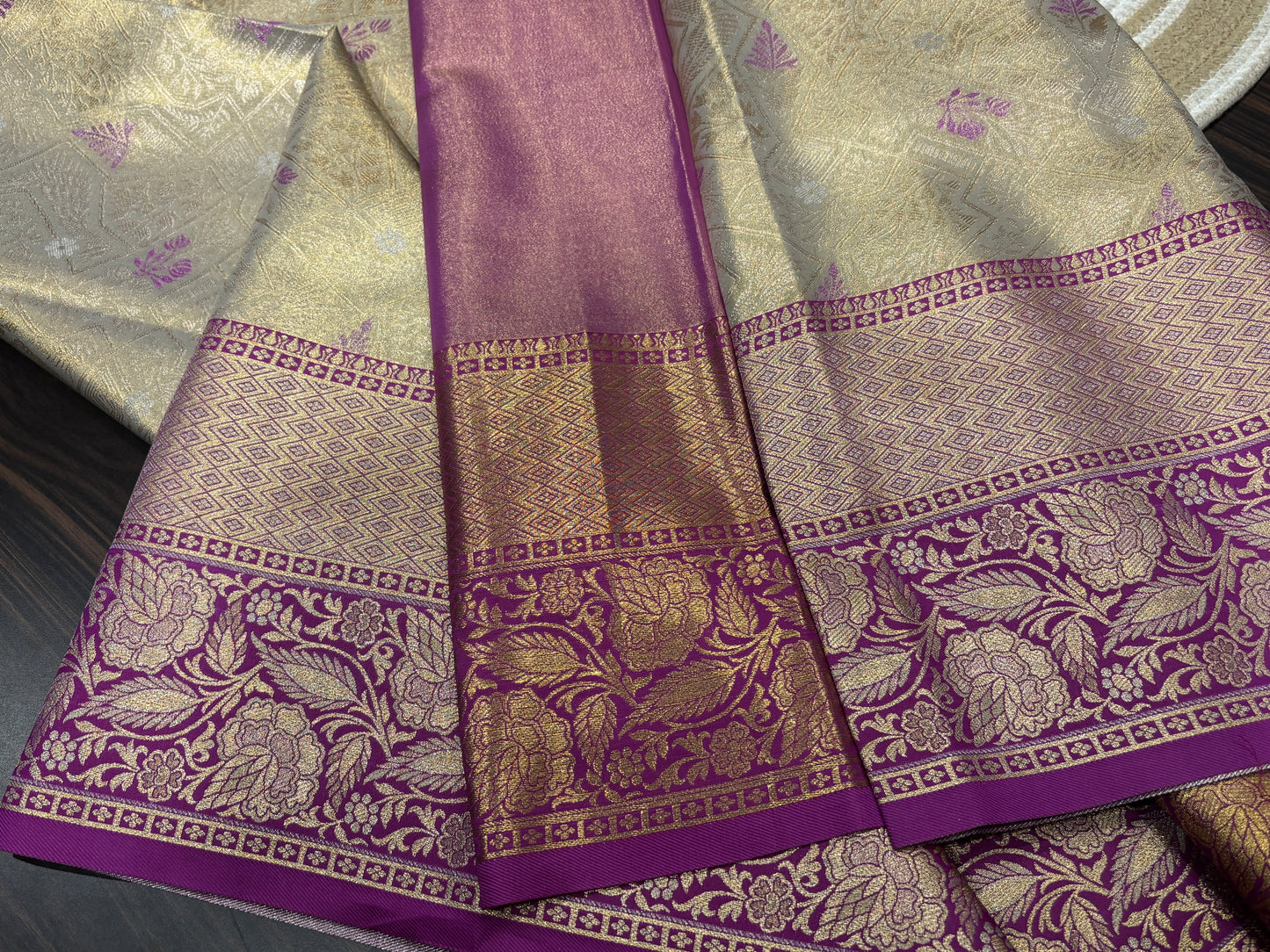 Semi Kanchipuram tissue
