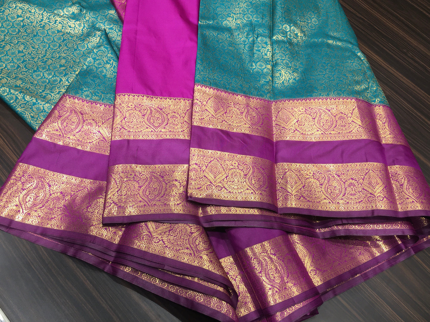Semi Kanchipuram silk
