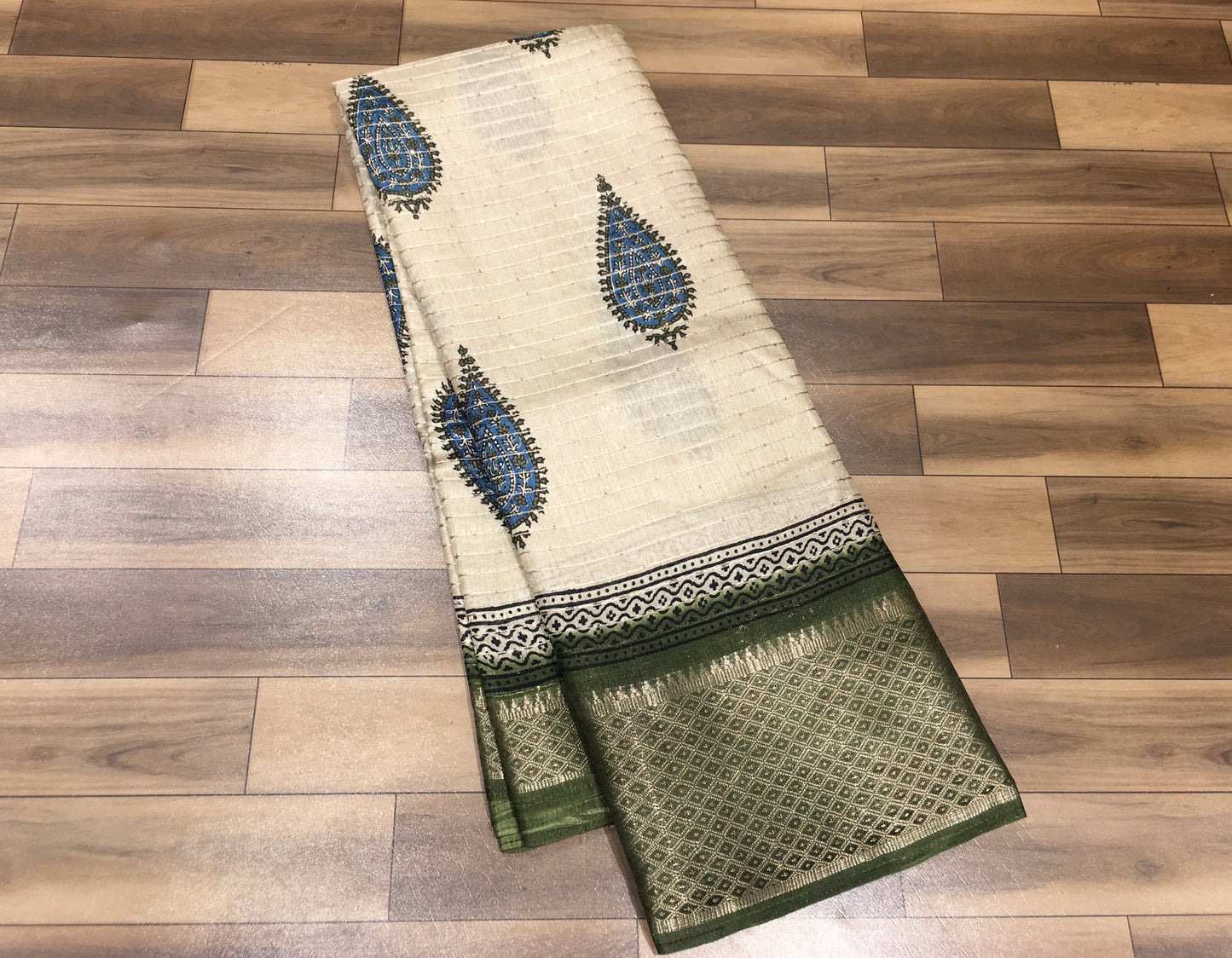 Dola Silk Saree