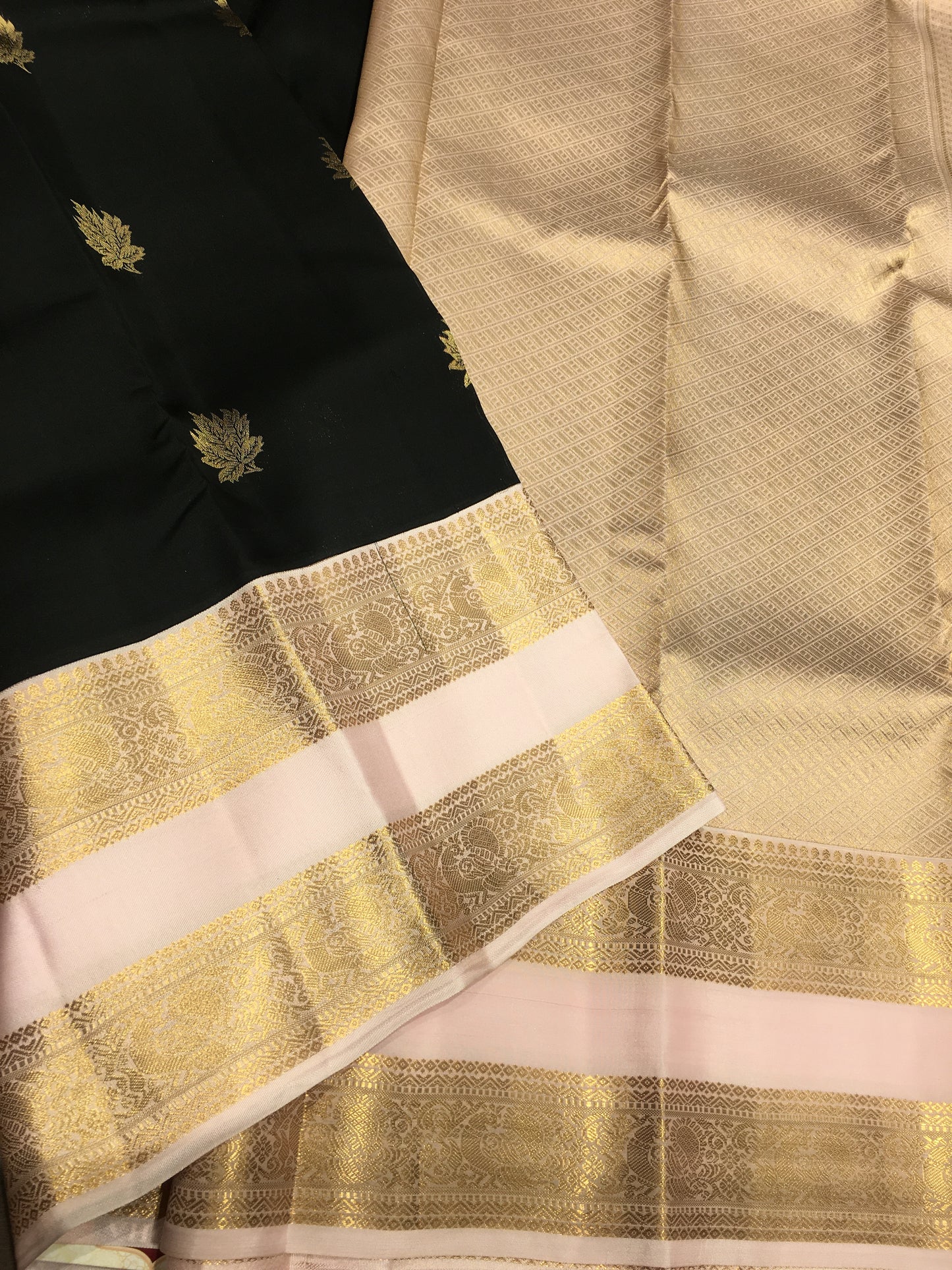 Pure Kanchipuram silk