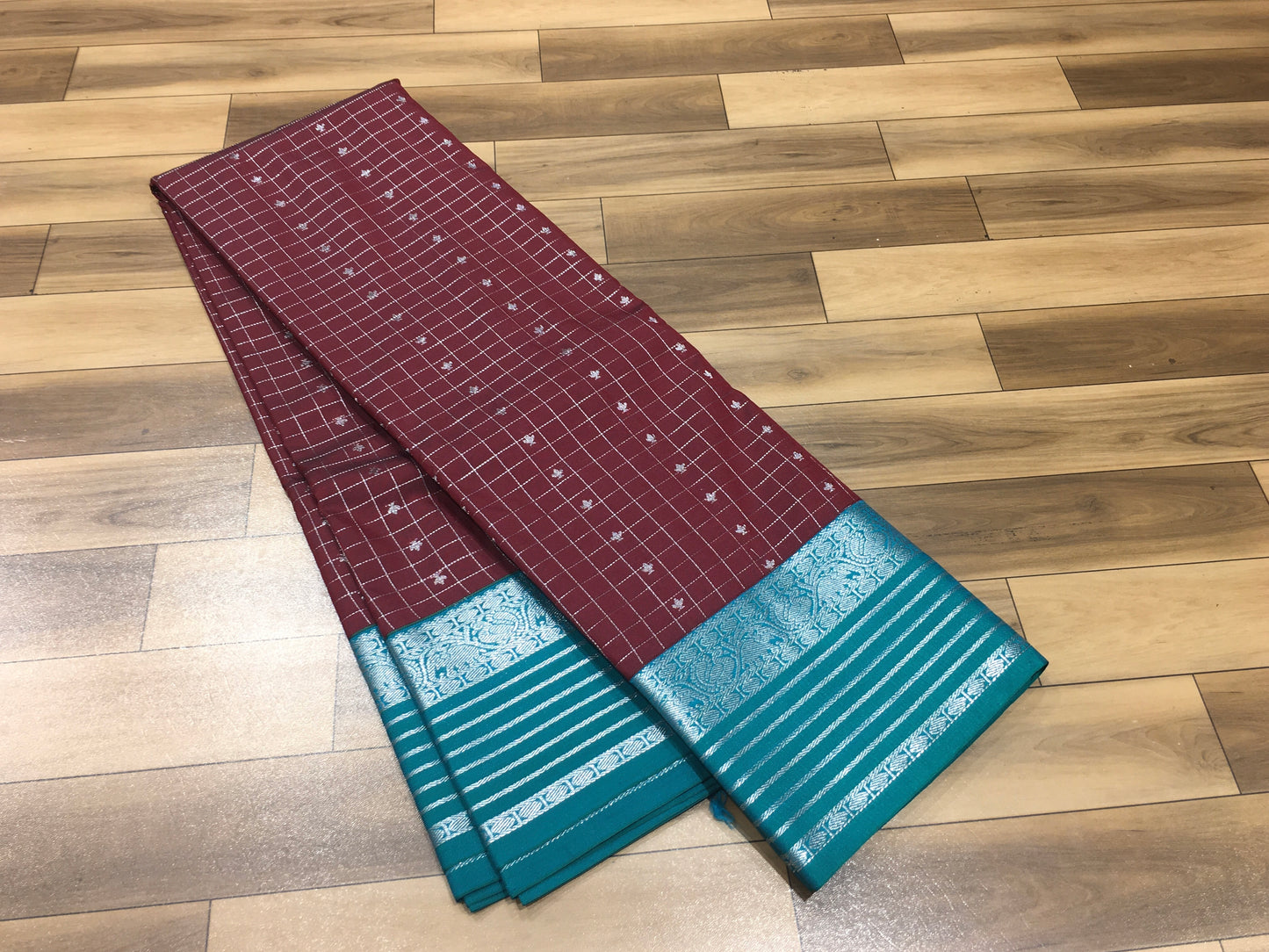 Semi Kanchipuram silk