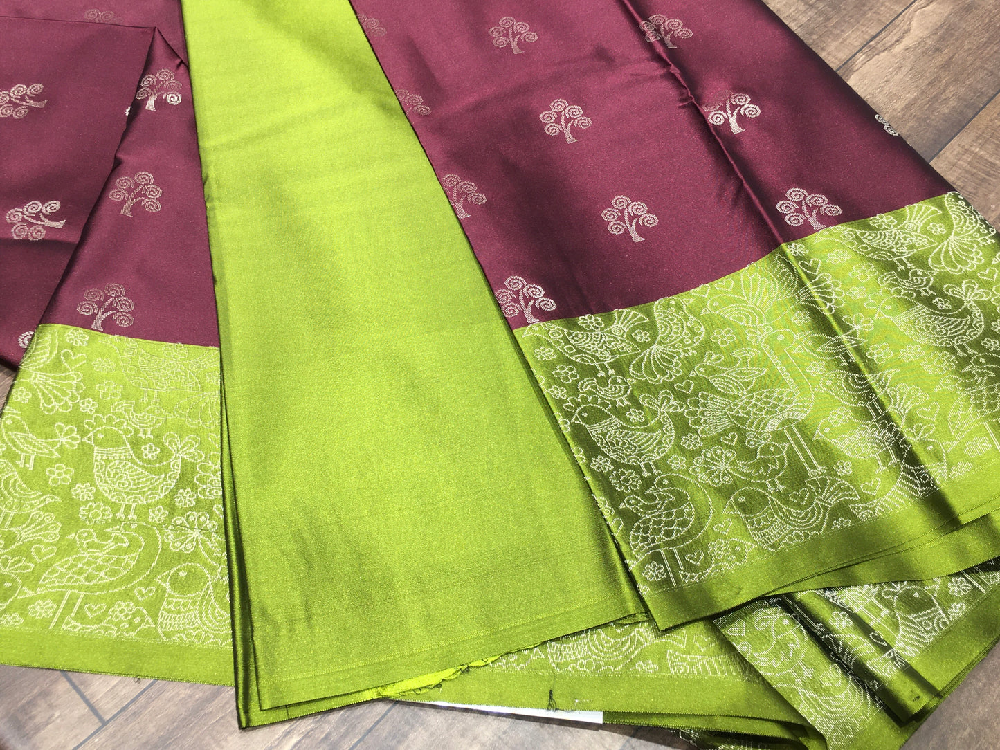 Semi Kanchipuram silk