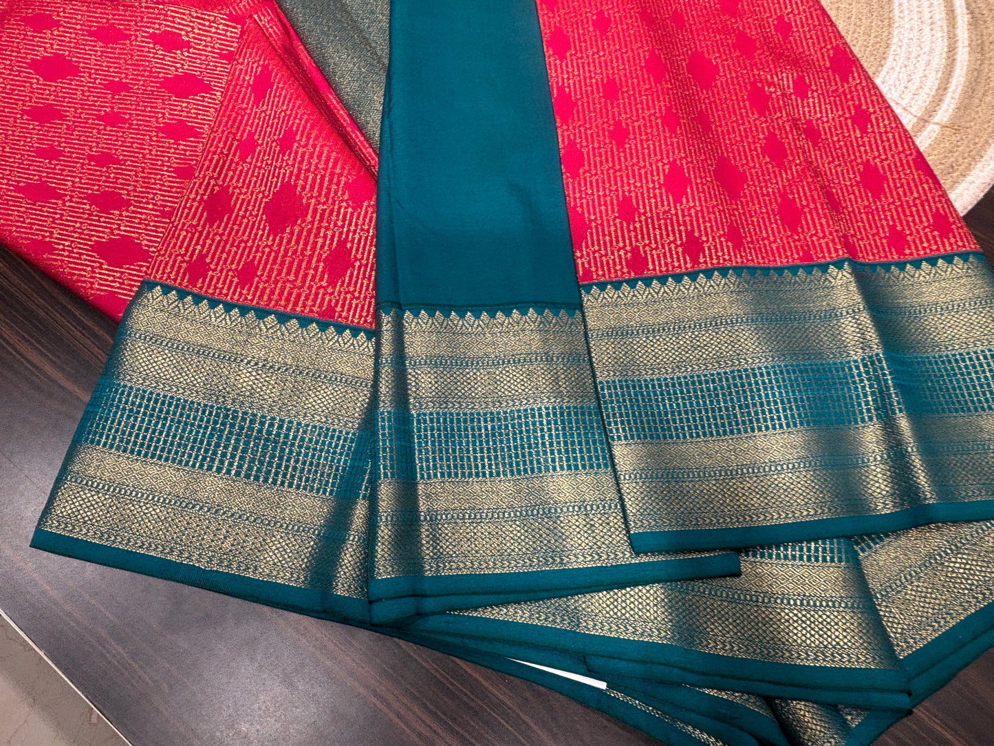 Semi Kanchipuram silk