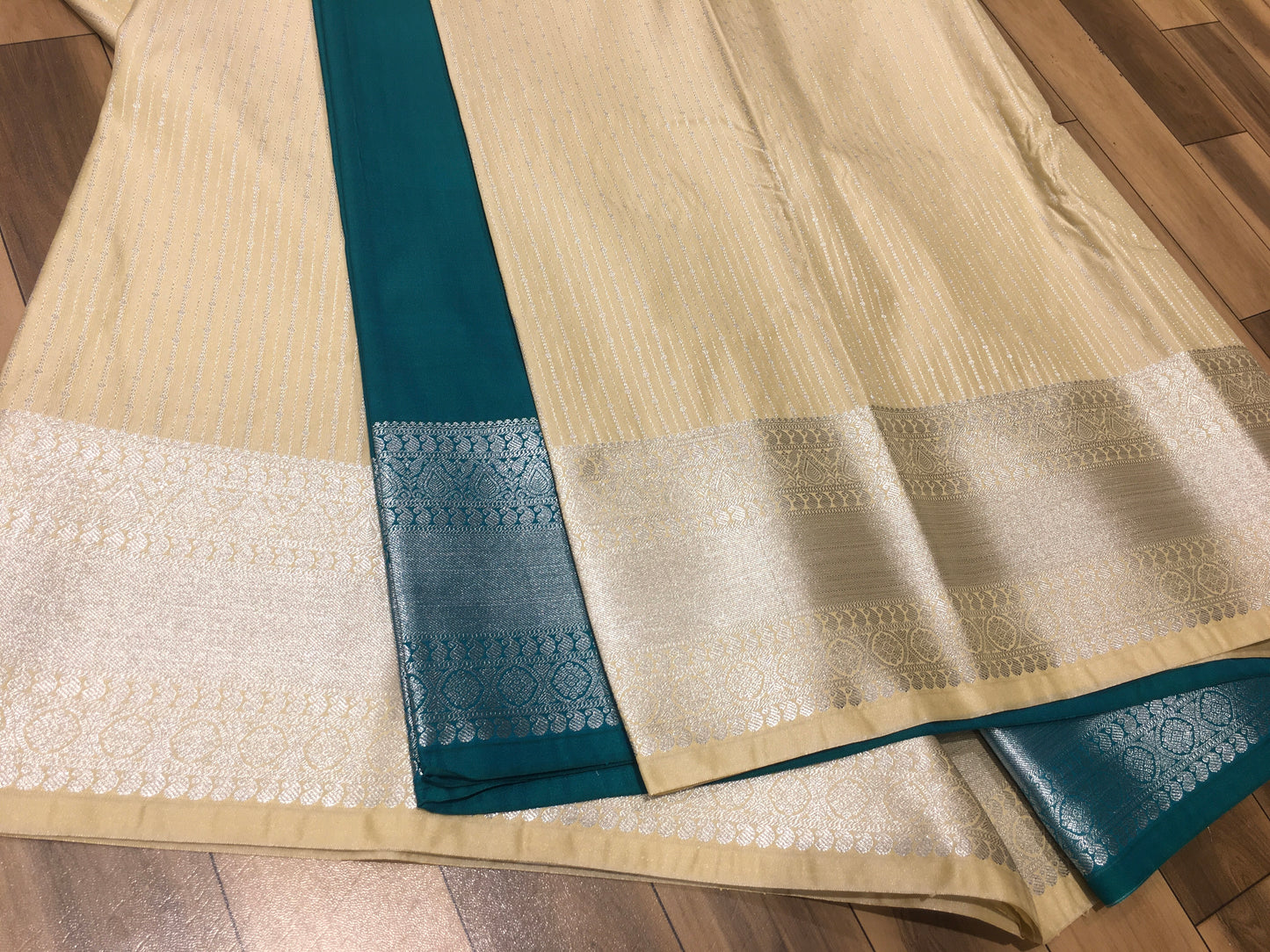 Semi Kanchipuram Silk