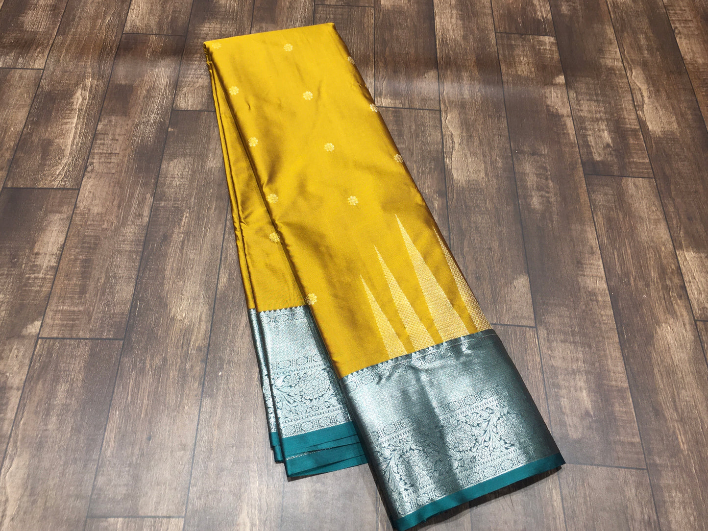 Semi Kanchipuram Silk
