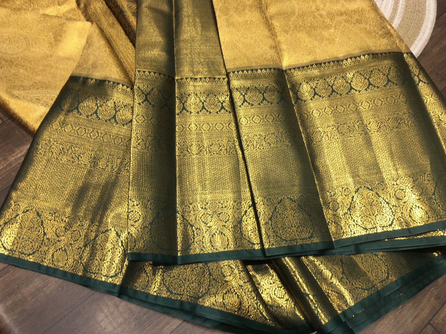 Semi Kanchipuram tissue