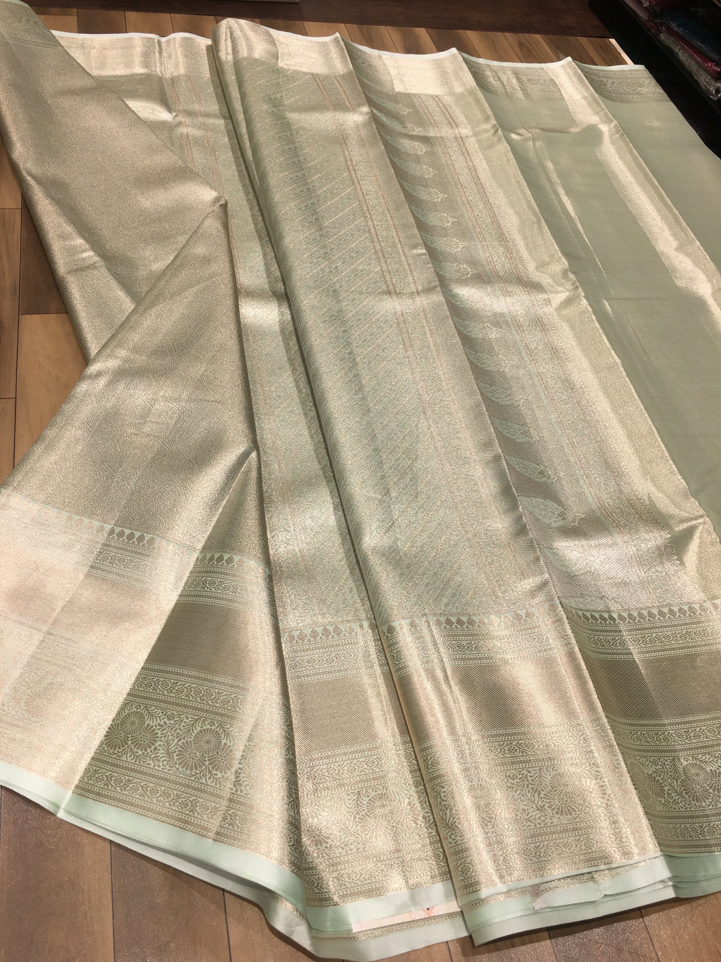 Semi Kanchipuram tissue