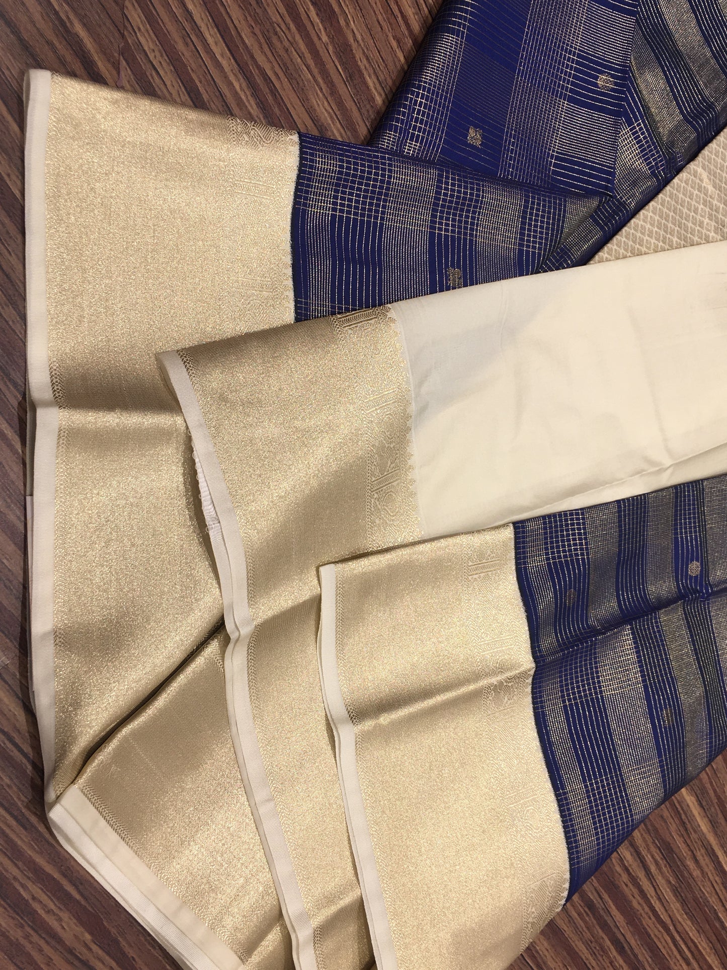 Semi Kanchipuram silk