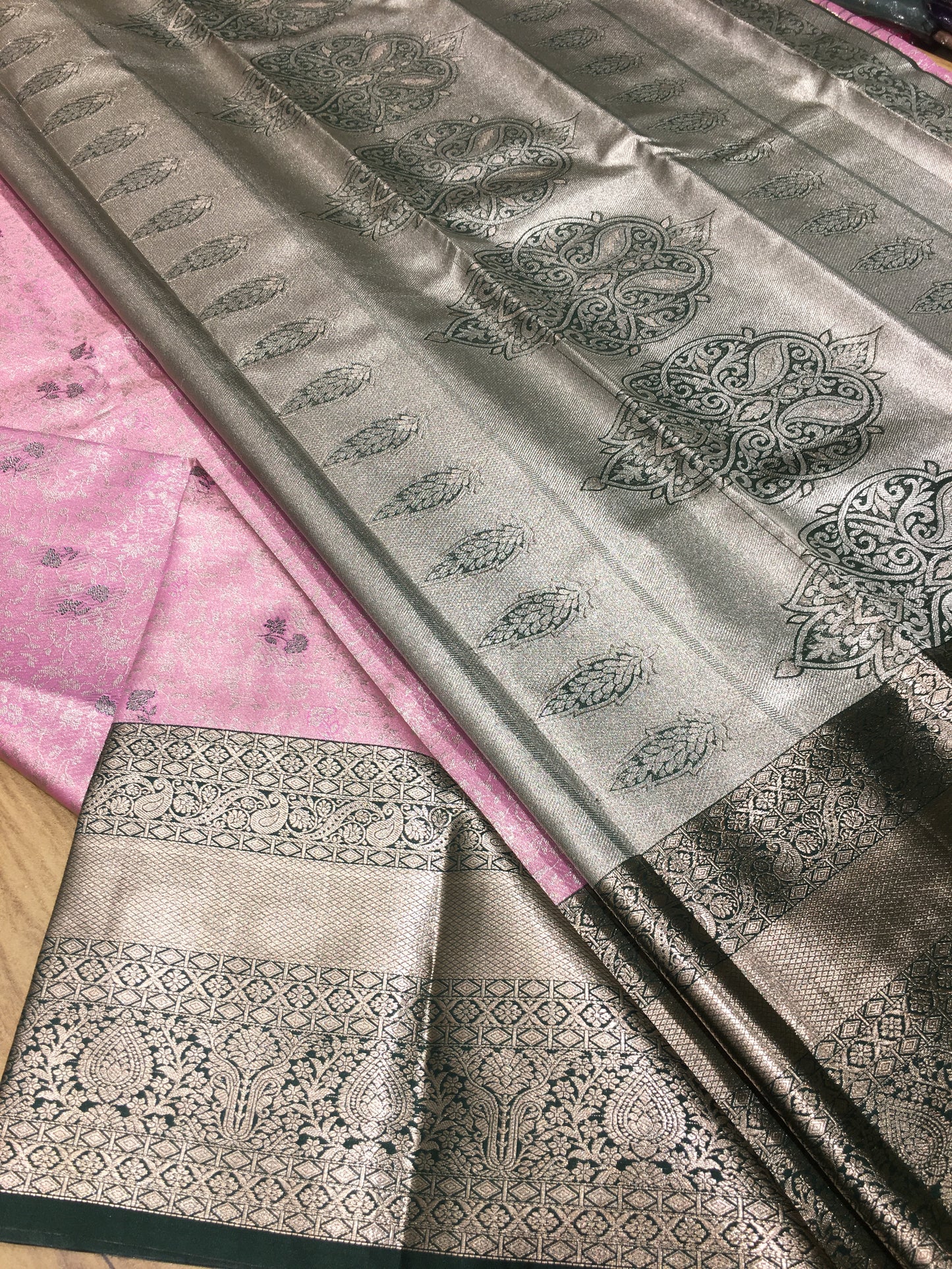 Semi Kanchipuram tissue