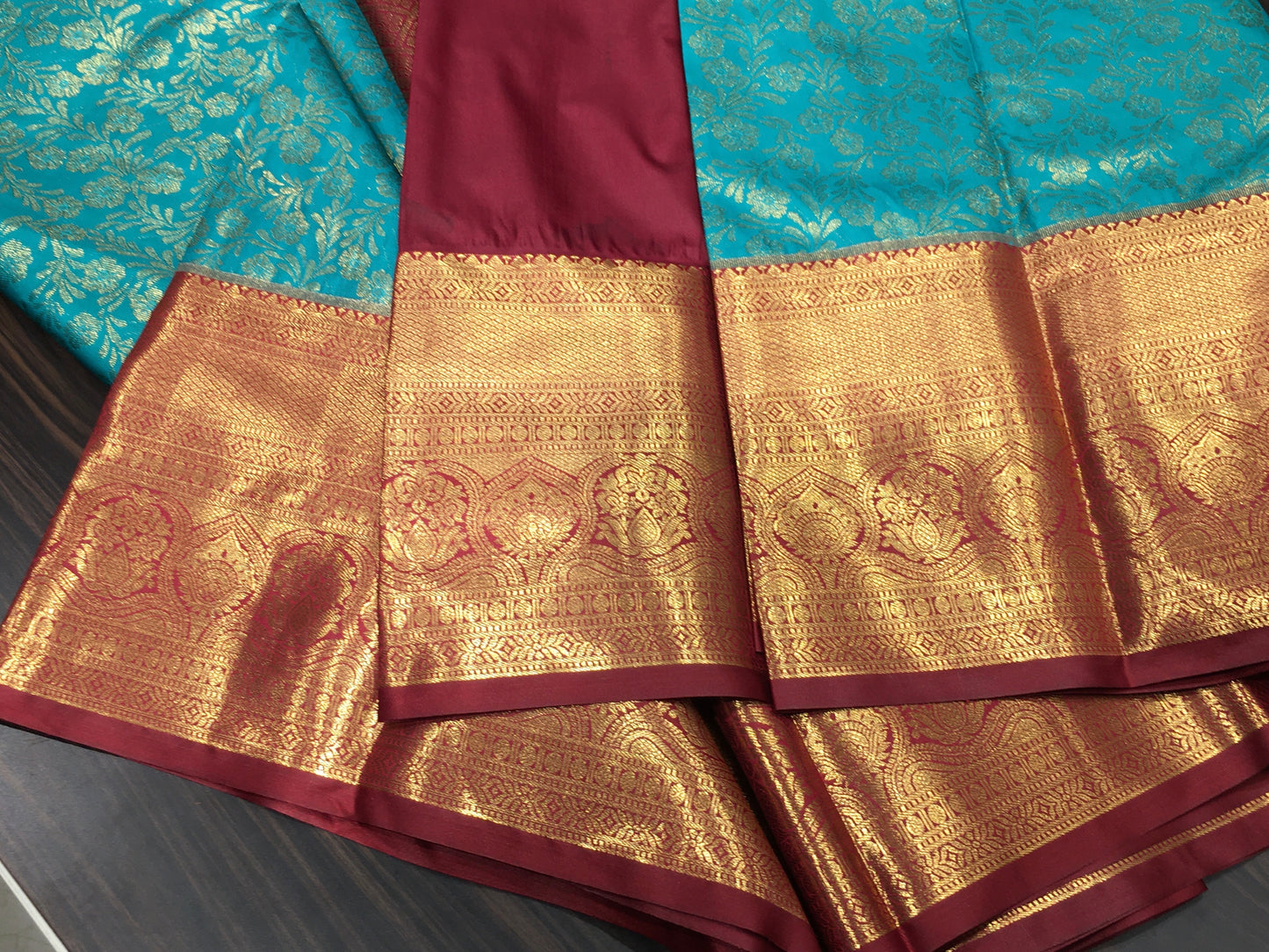 Semi Kanchipuram silk