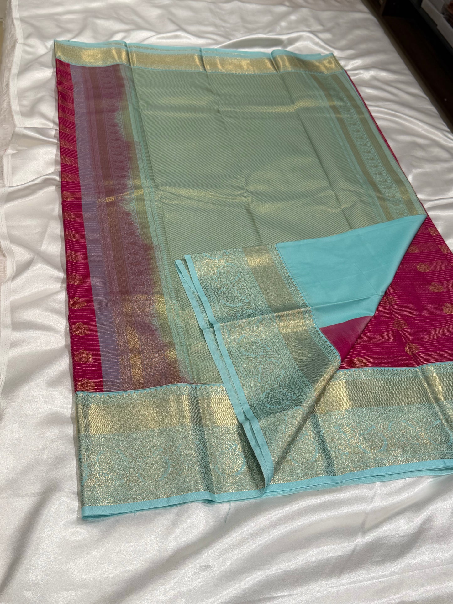 Semi Kanchipuram silk