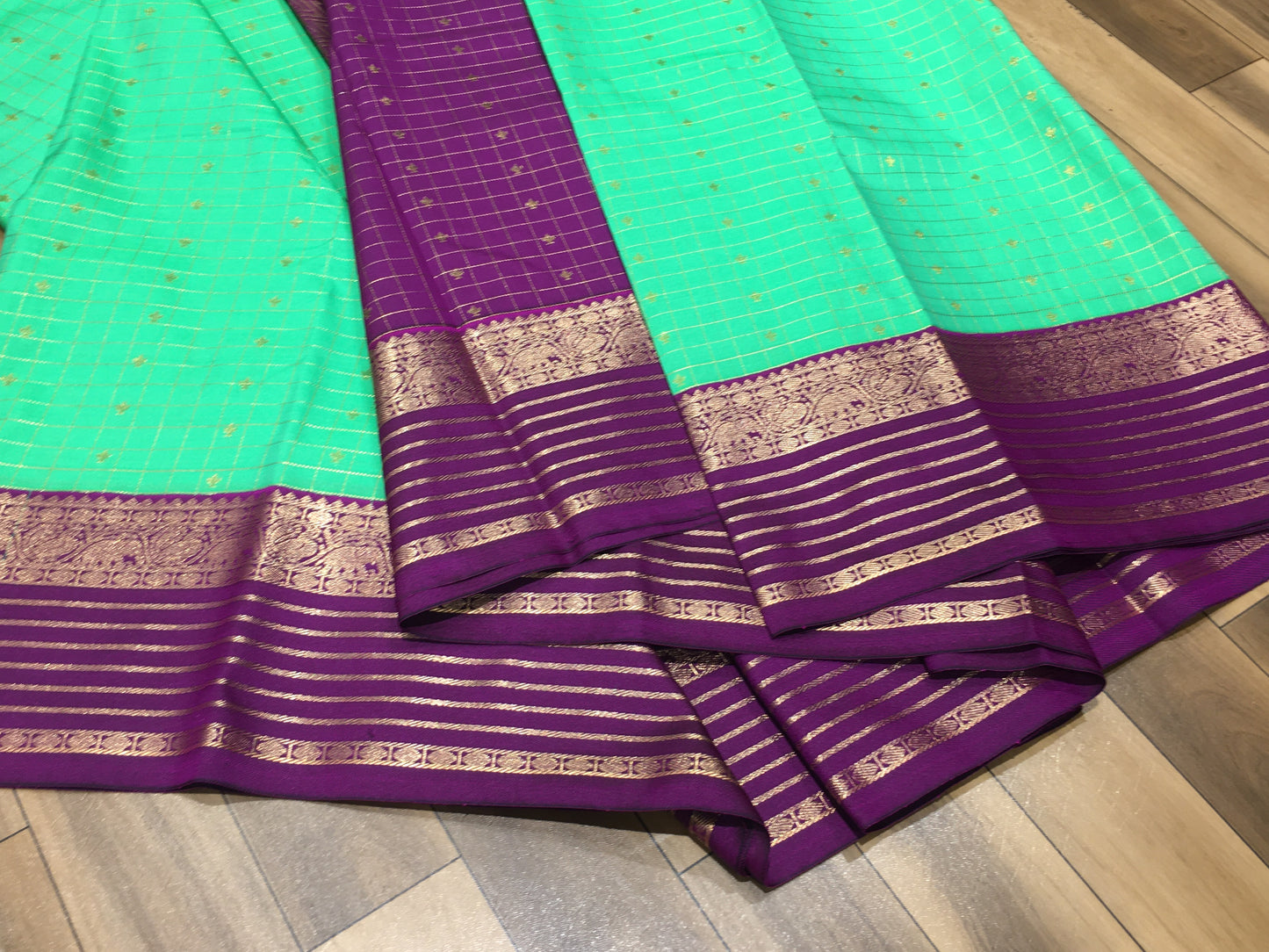 Semi Kanchipuram silk