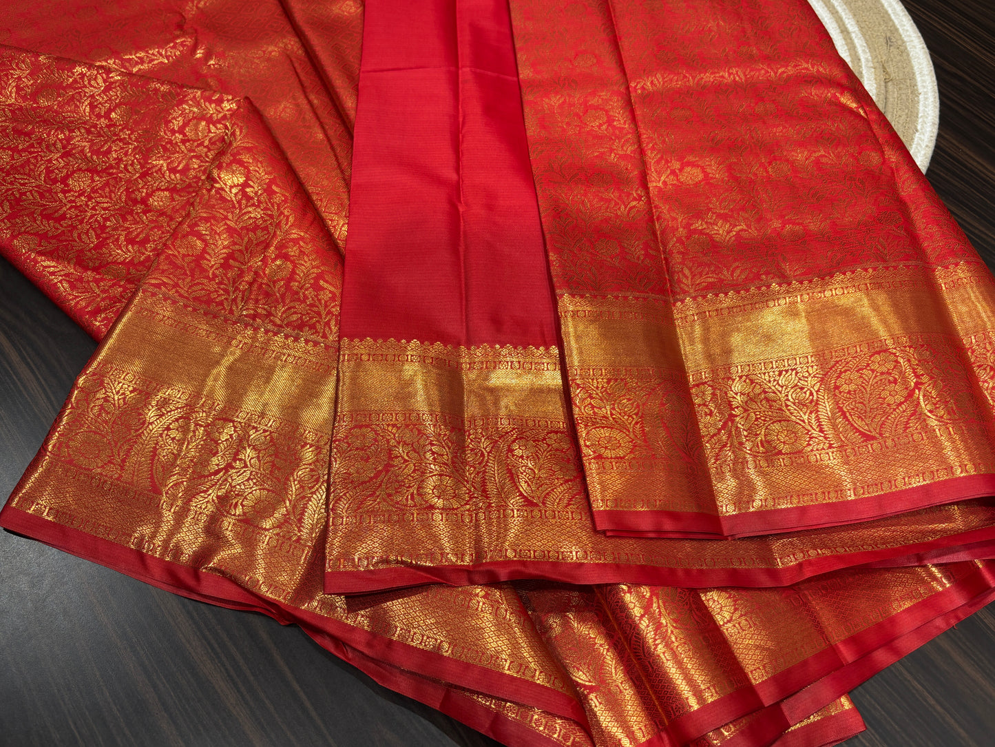 Semi Kanchipuram silk