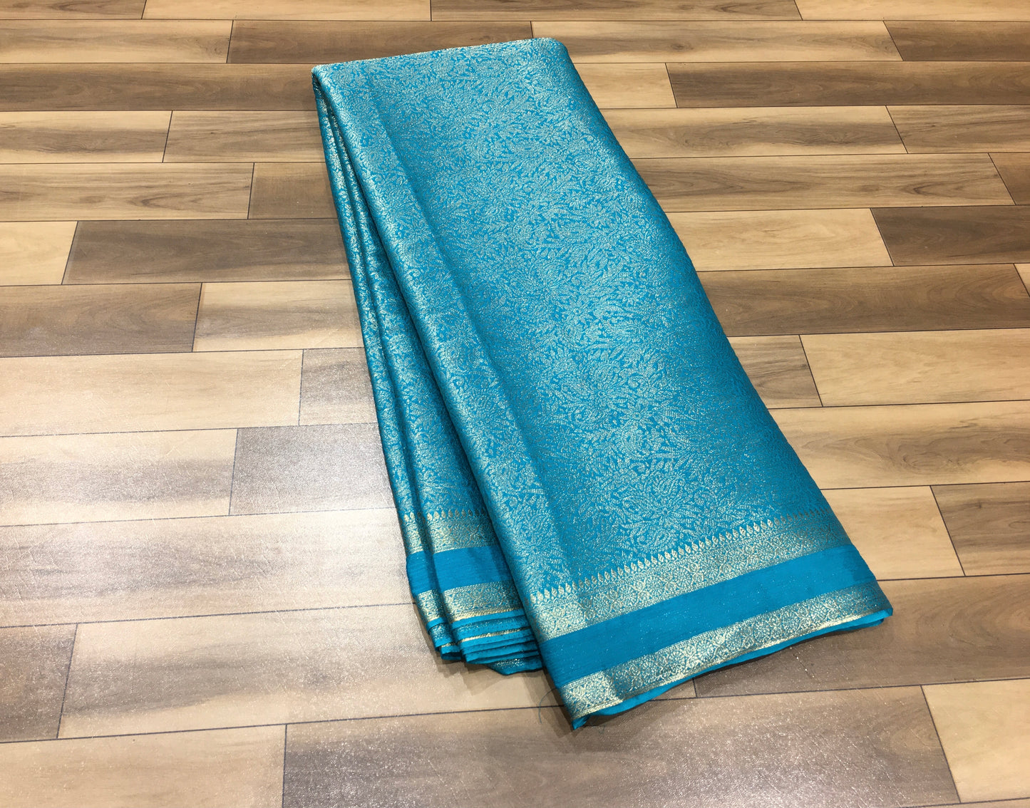 Viscous Saree
