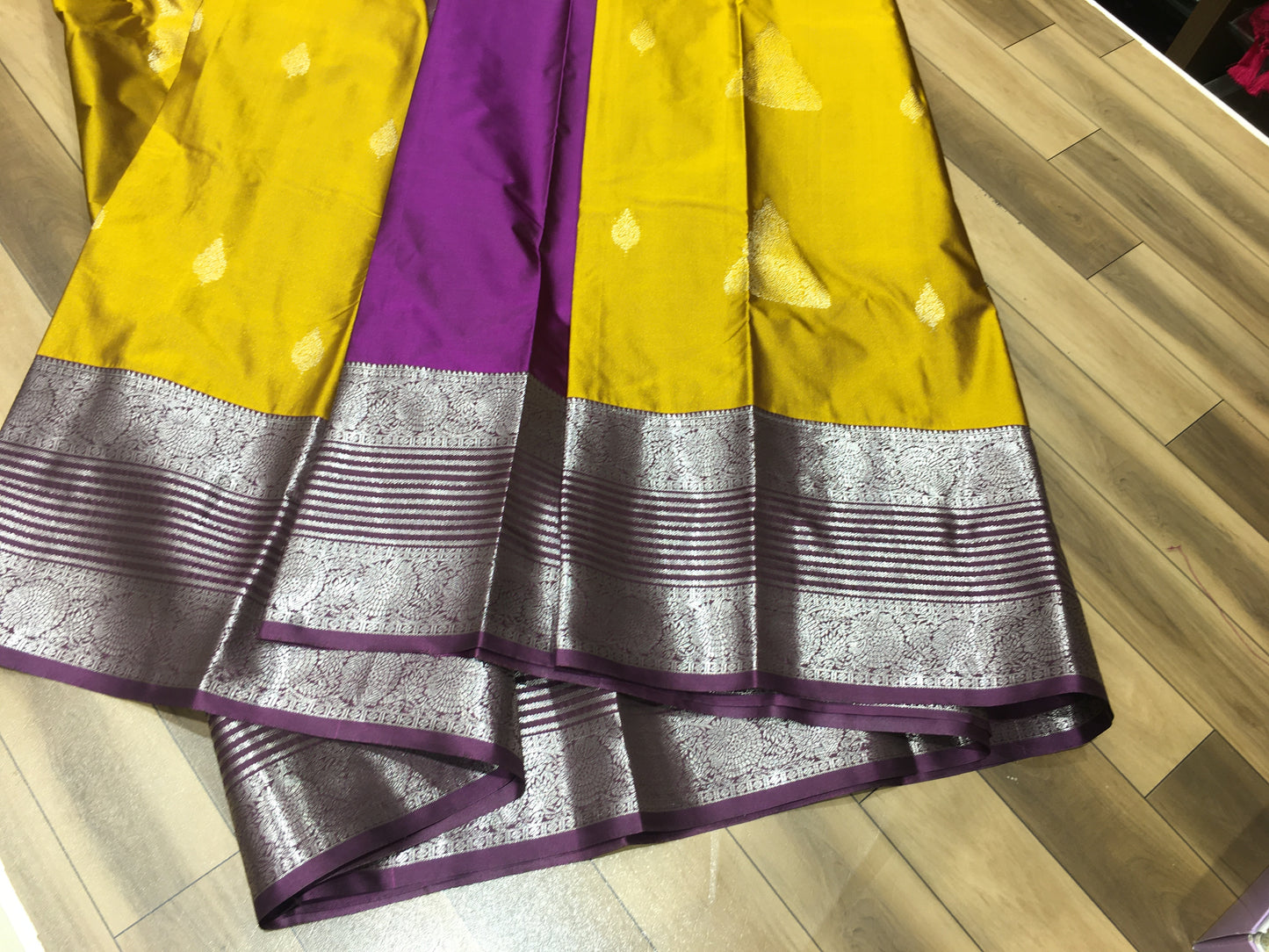 Semi Kanchipuram silk