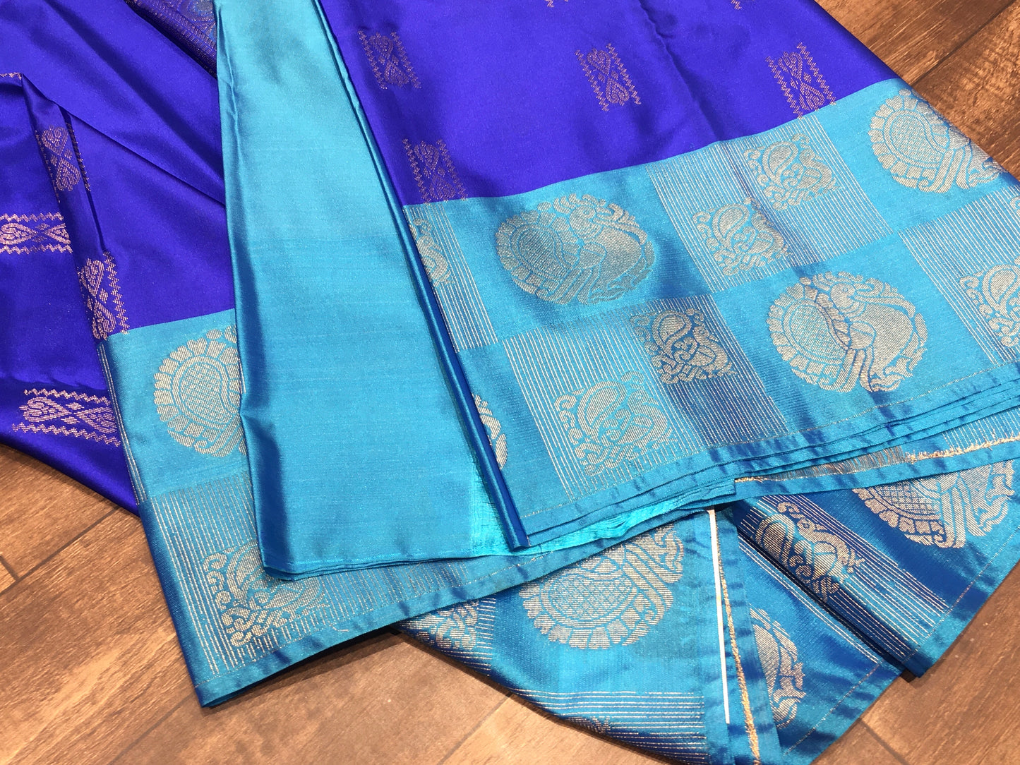 Semi Kanchipuram silk