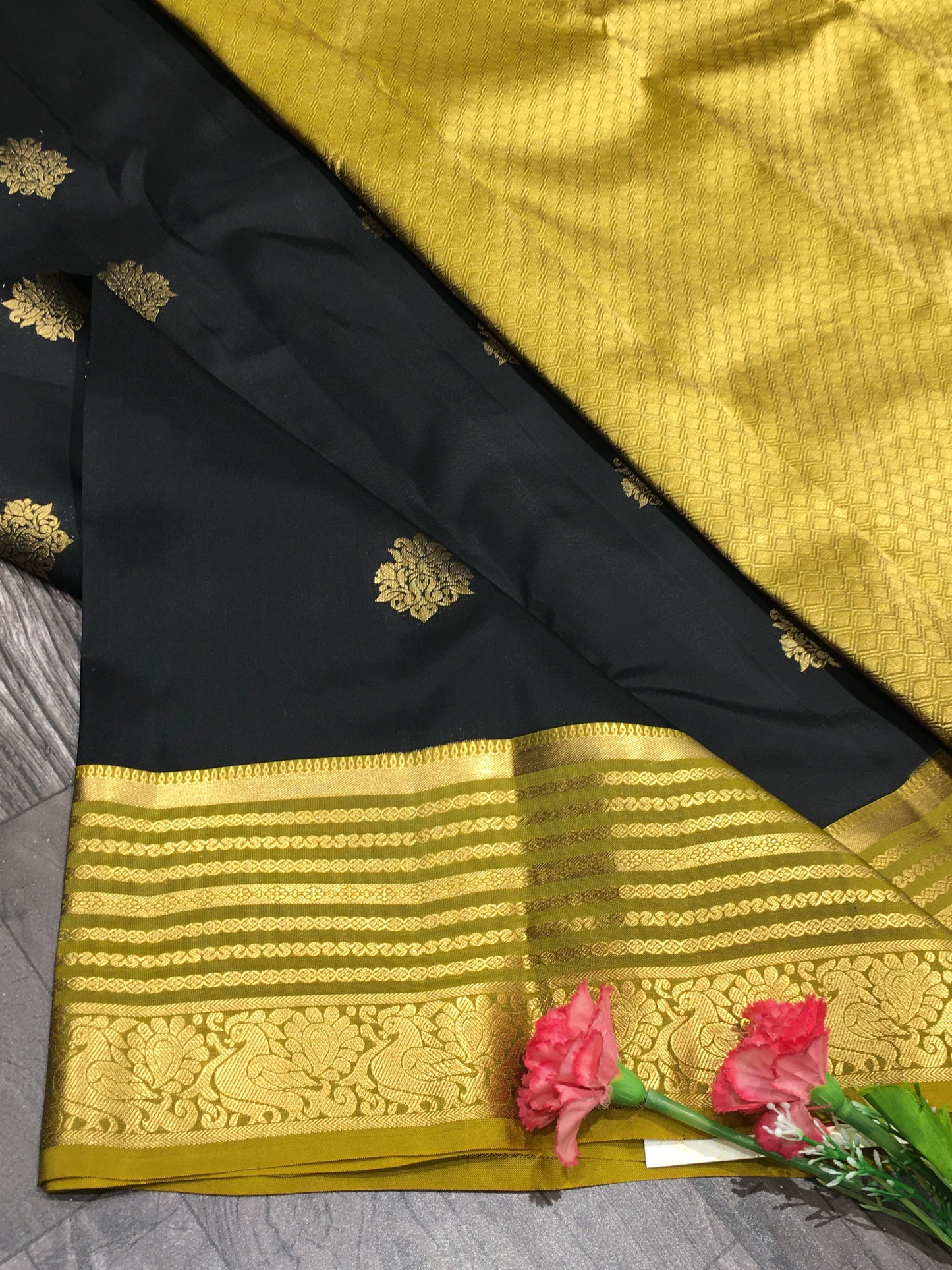 Pure Kanchipuram silk