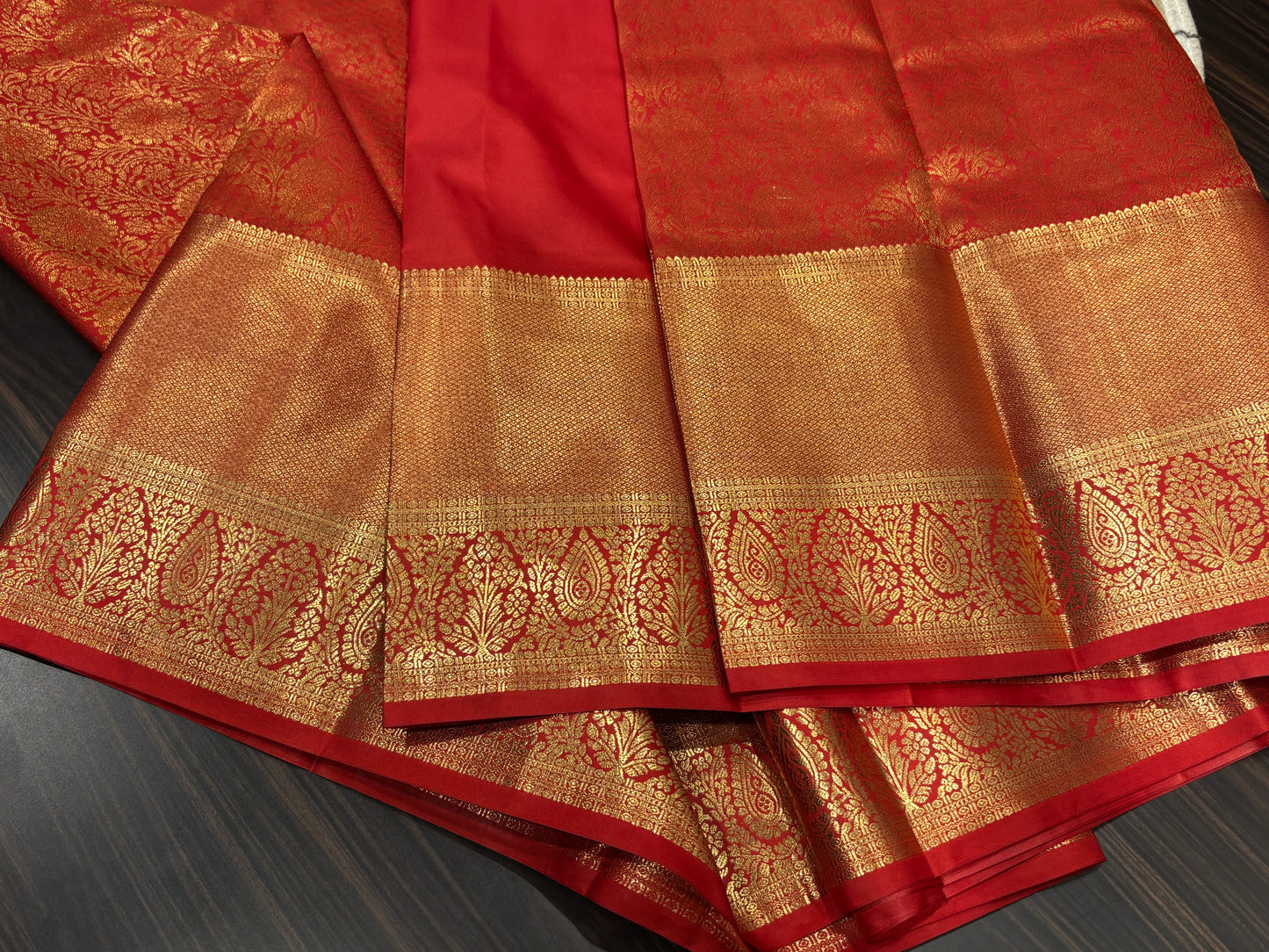 Semi Kanchipuram silk