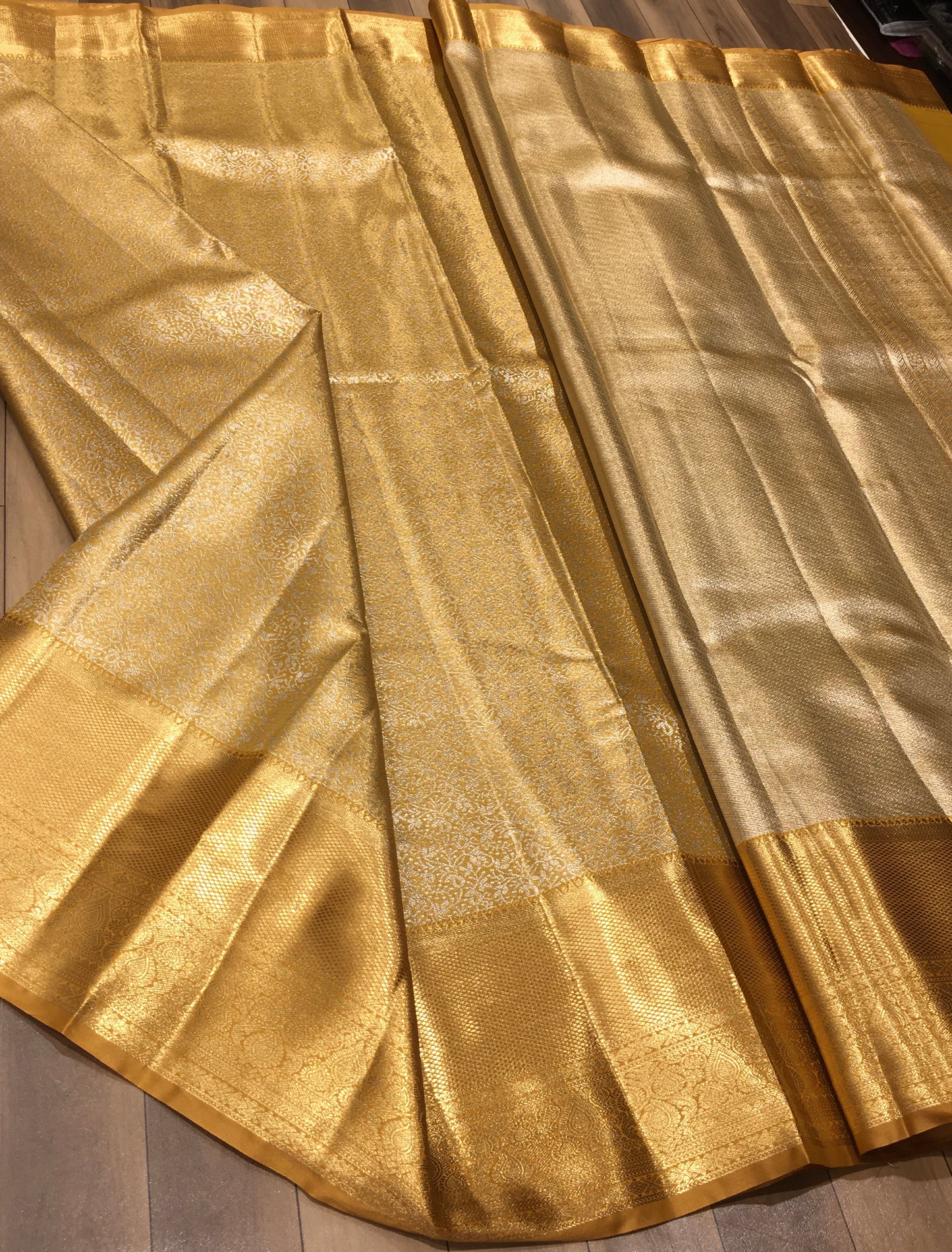 Semi Kanchipuram tissue